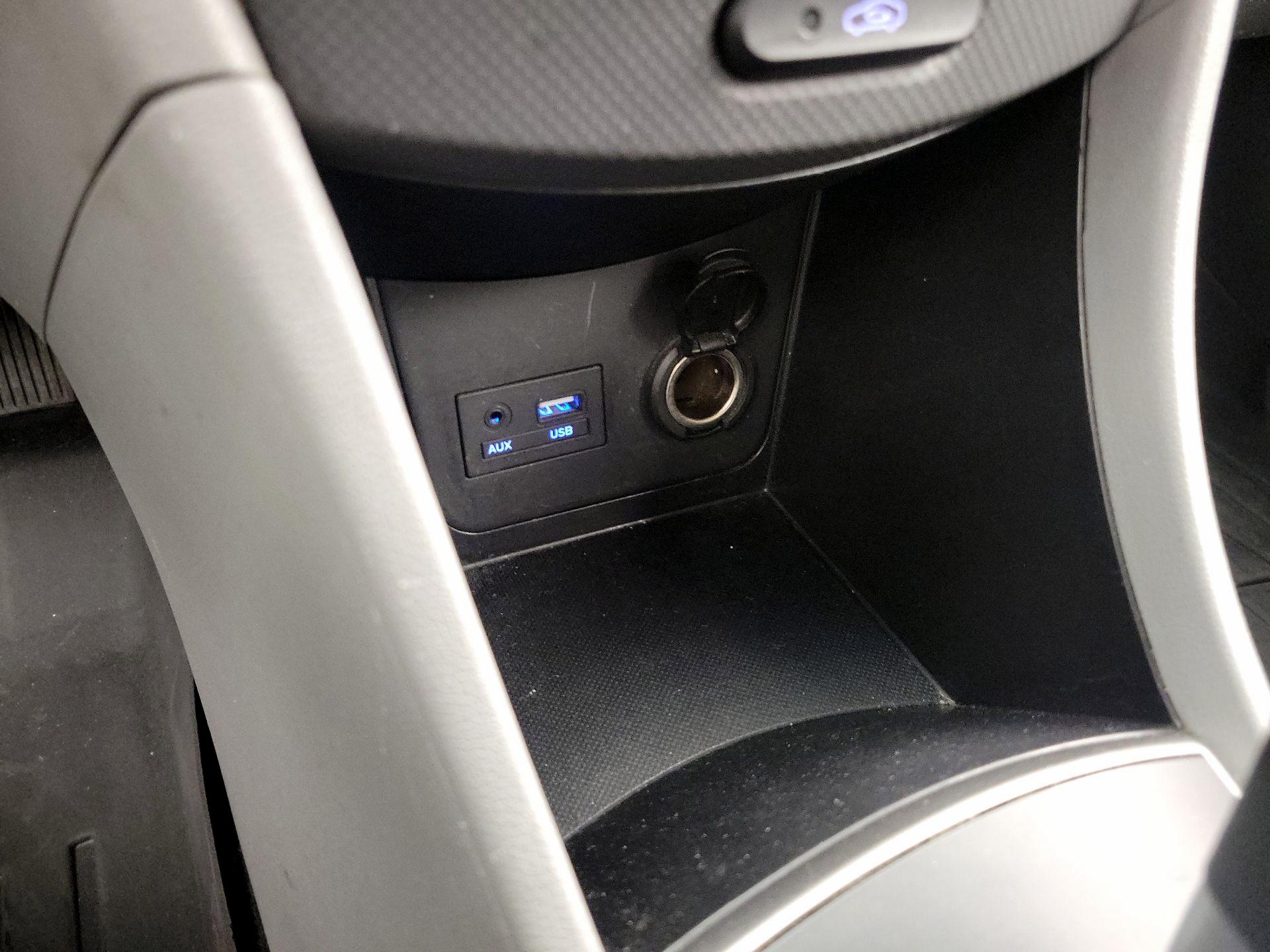 Thumbnail: 2016 Hyundai Accent - 17