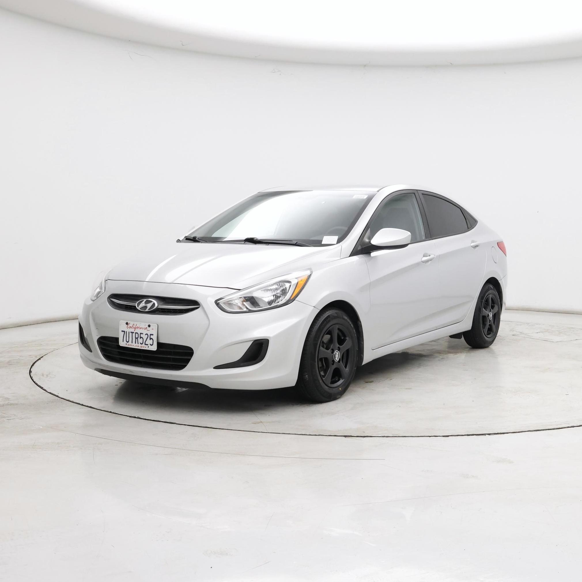 Thumbnail: 2016 Hyundai Accent - 4