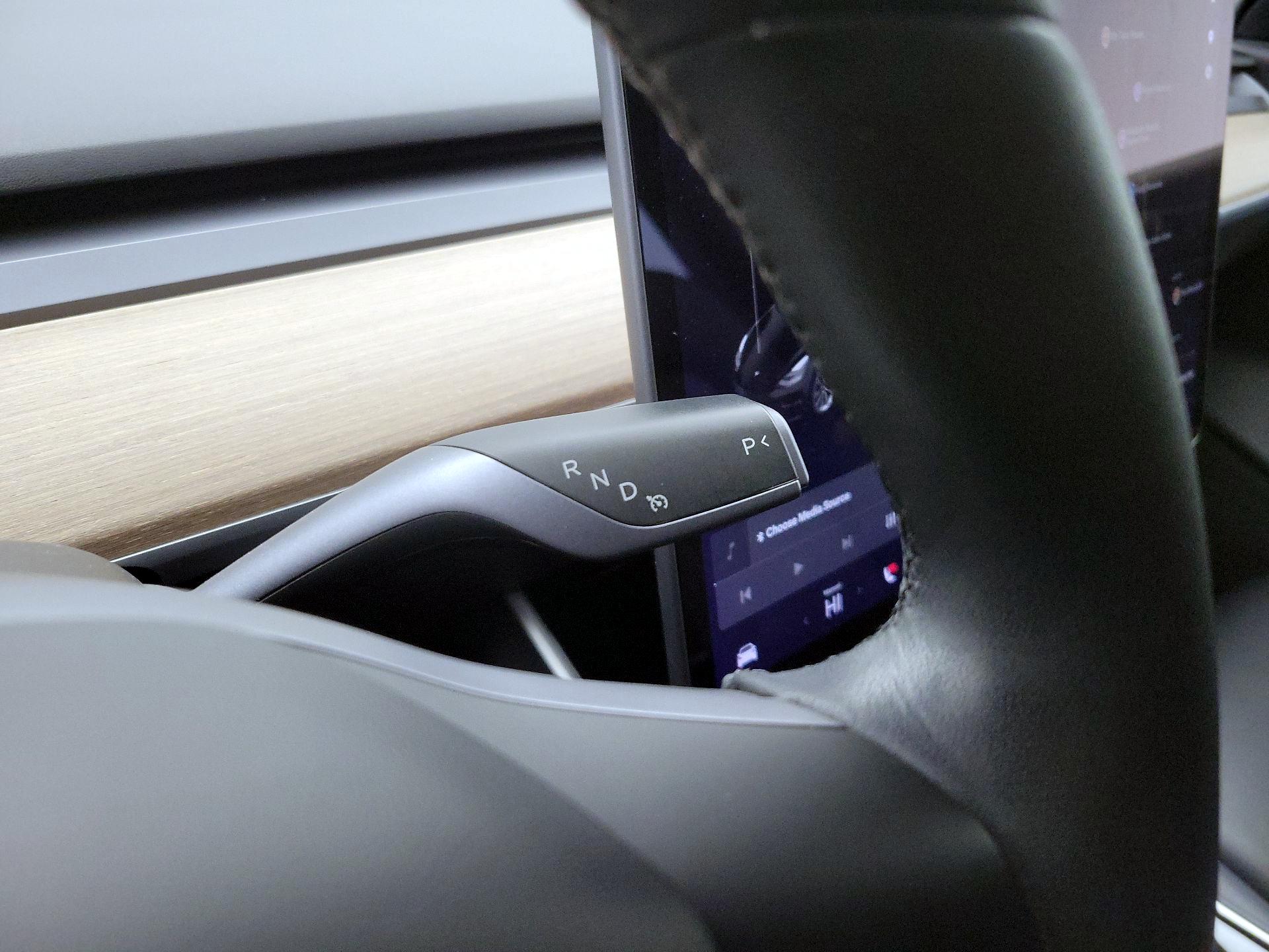 Thumbnail: 2019 Tesla Model 3 - 17