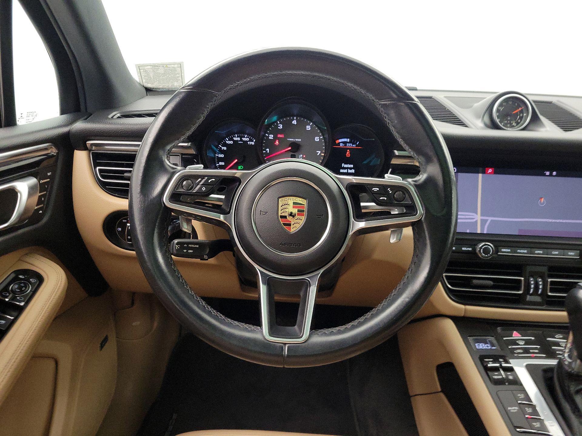 Thumbnail: 2019 Porsche Macan - 10
