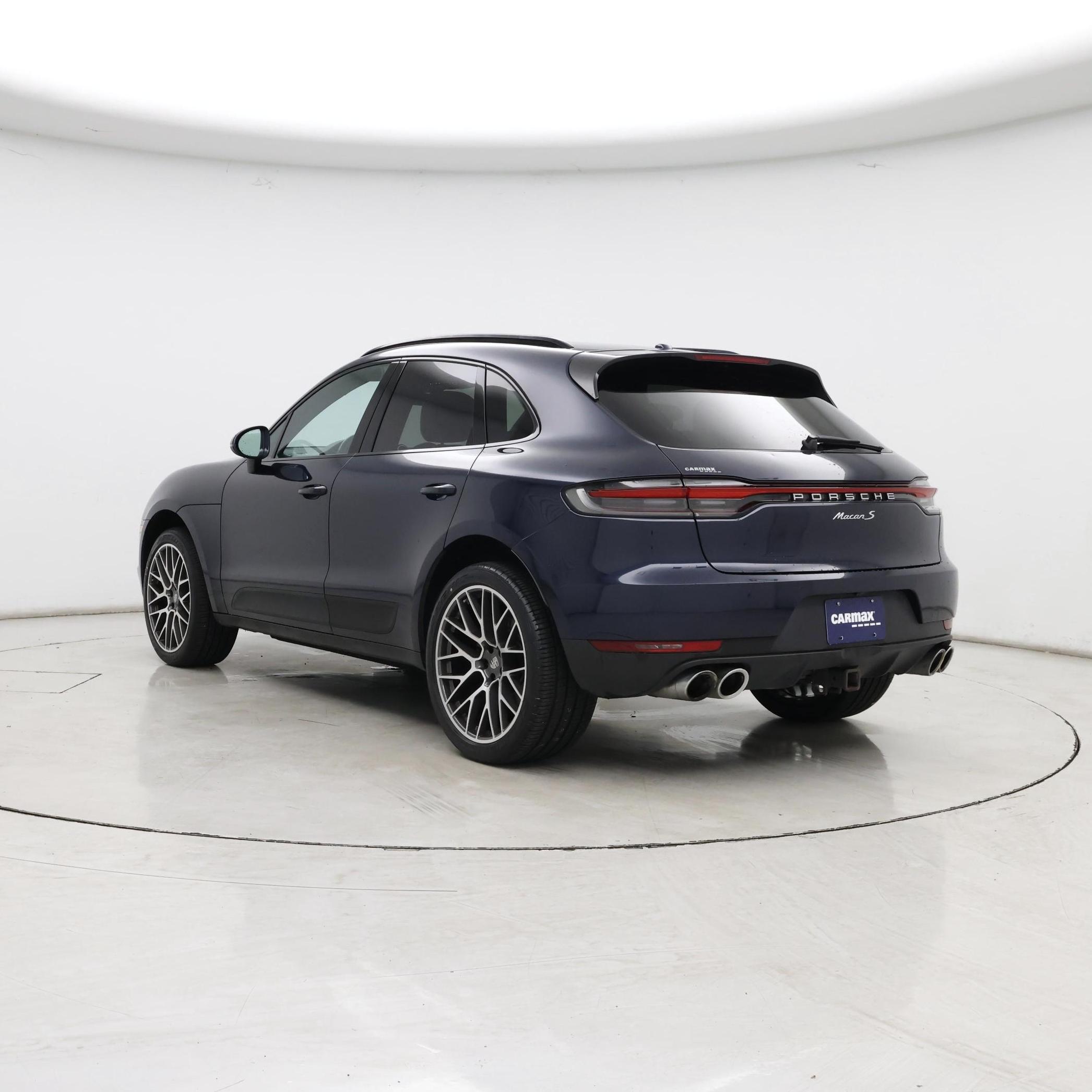Thumbnail: 2019 Porsche Macan - 2