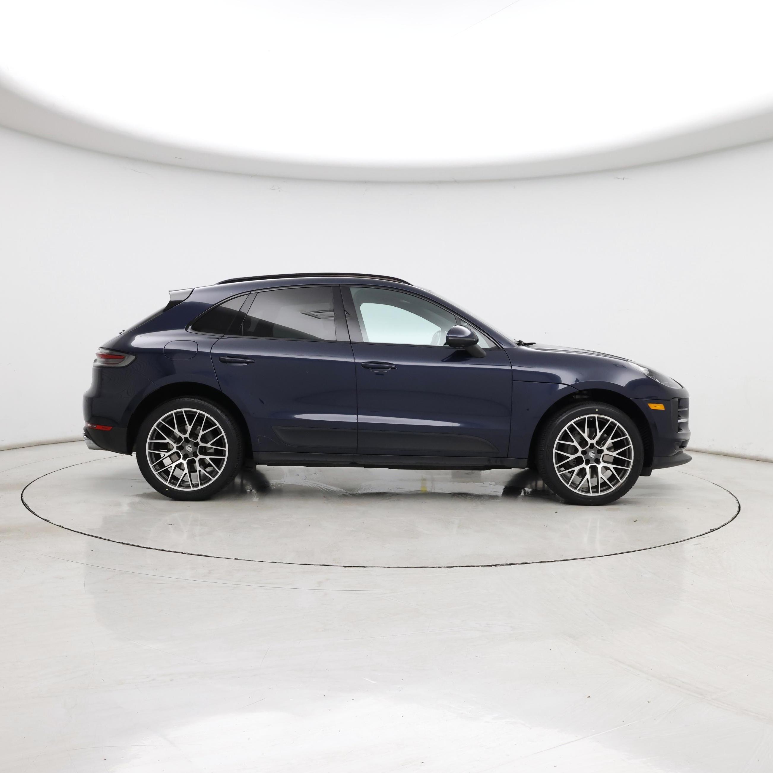 Thumbnail: 2019 Porsche Macan - 7