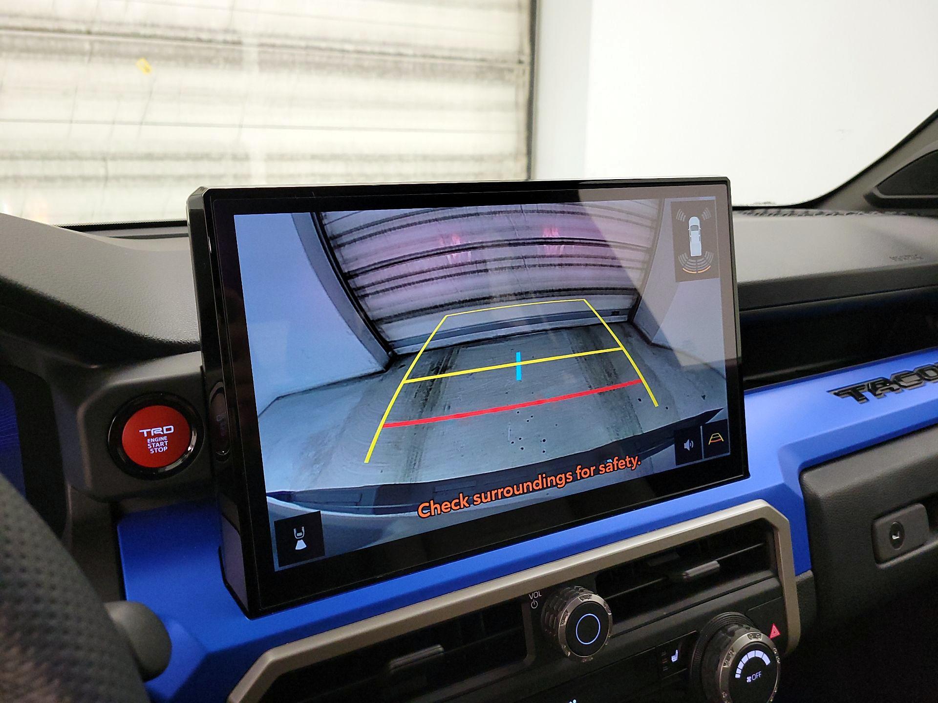 Thumbnail: 2025 Toyota Tacoma - 14