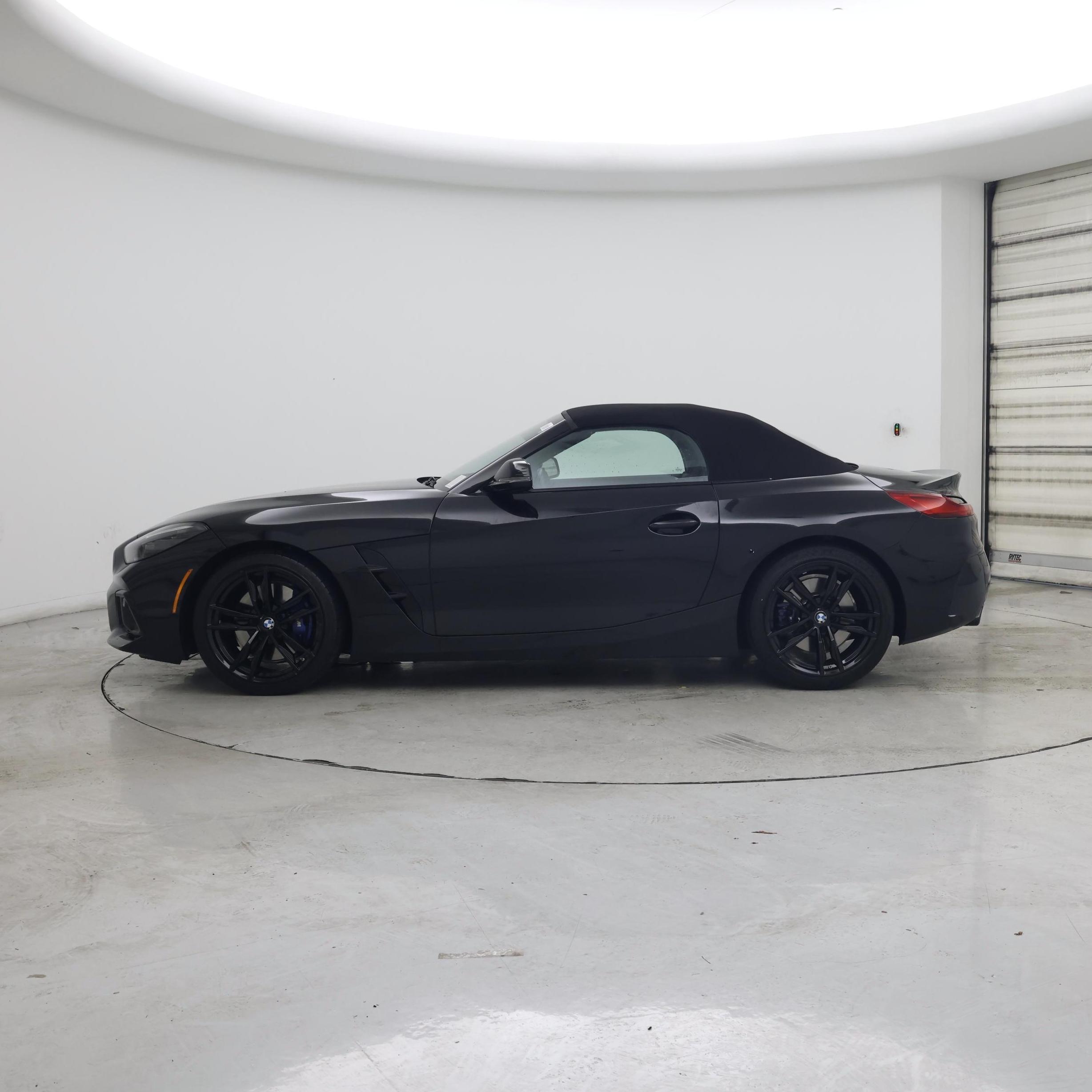 Thumbnail: 2023 BMW Z4 - 3