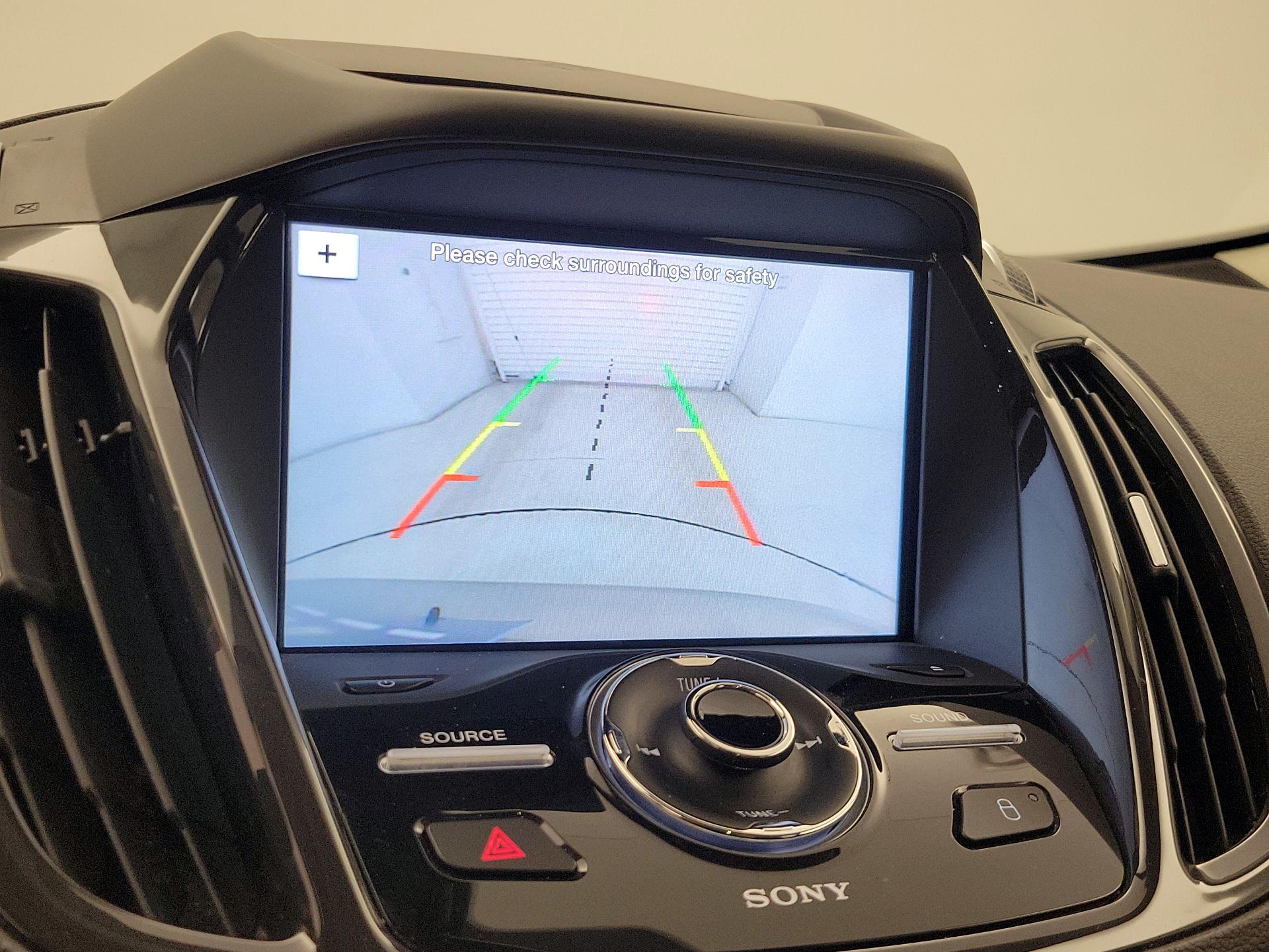 Thumbnail: 2016 Ford C-Max - 15