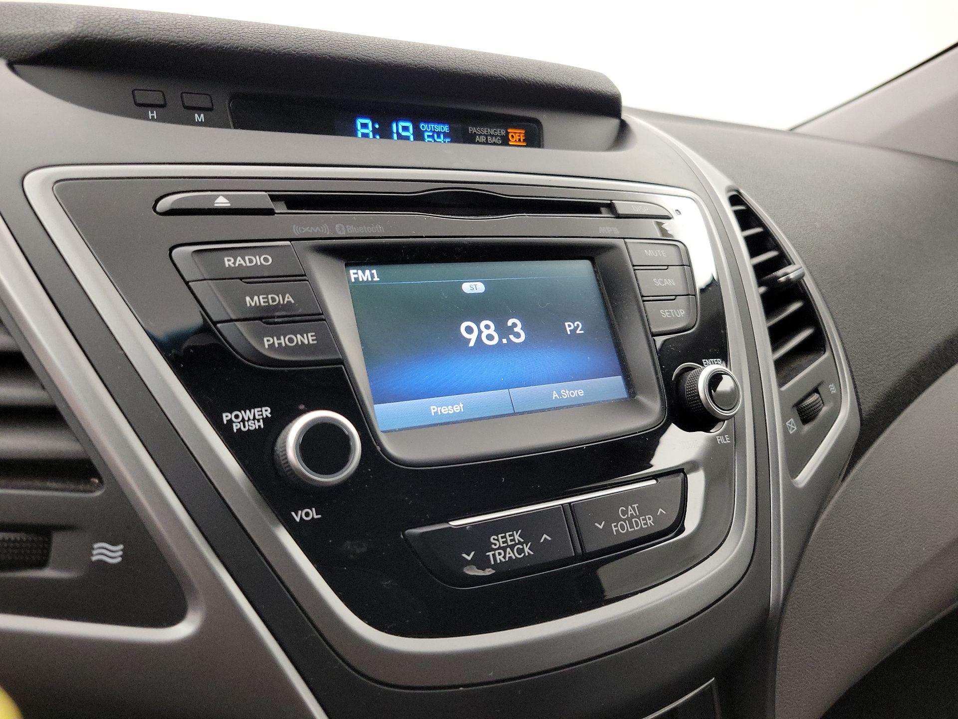 Thumbnail: 2015 Hyundai Elantra - 15