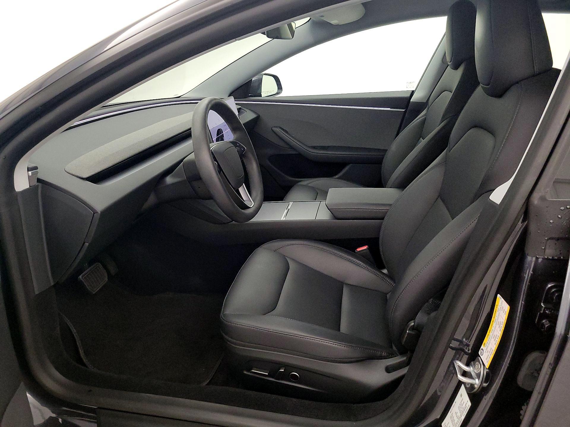 Thumbnail: 2025 Tesla Model 3 - 11