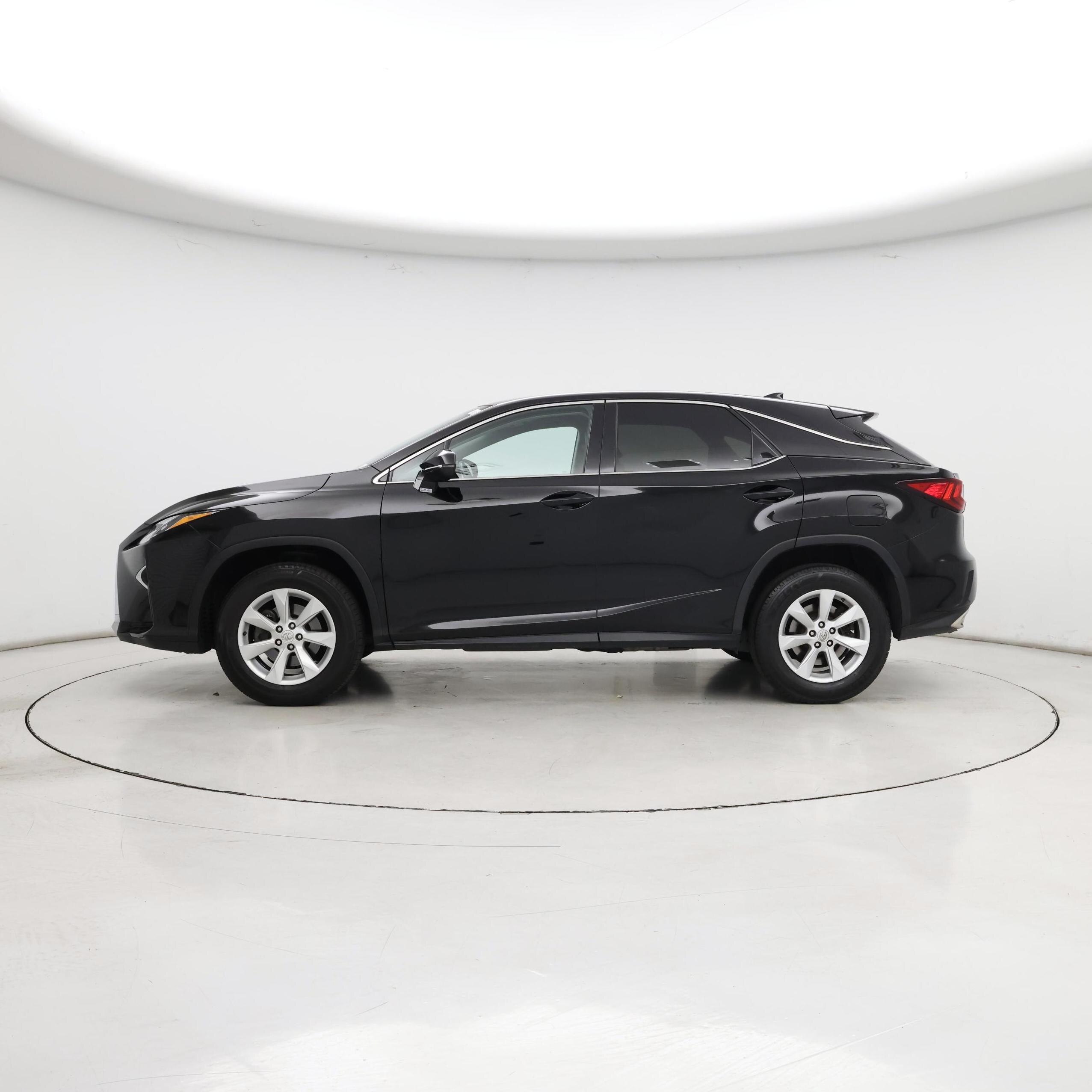 Thumbnail: 2017 Lexus RX - 3