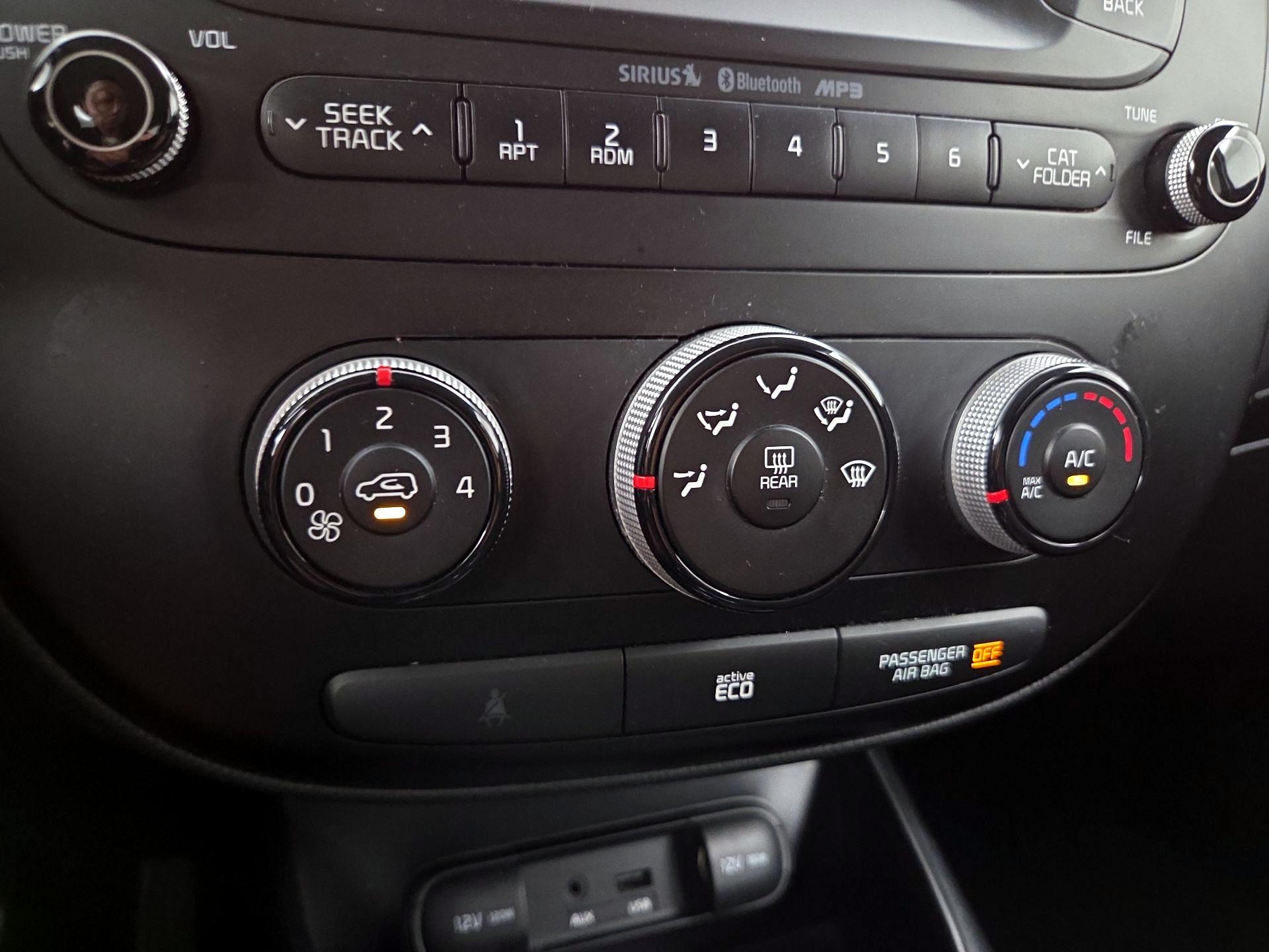 Thumbnail: 2014 Kia Soul - 15