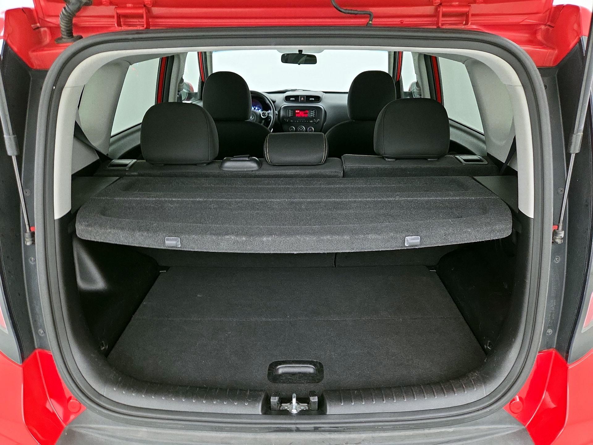 Thumbnail: 2014 Kia Soul - 19