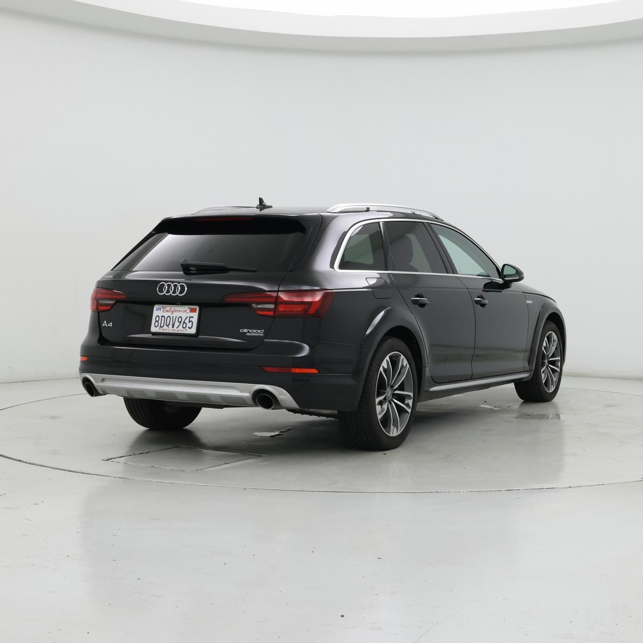 Thumbnail: 2018 Audi A4 - 8