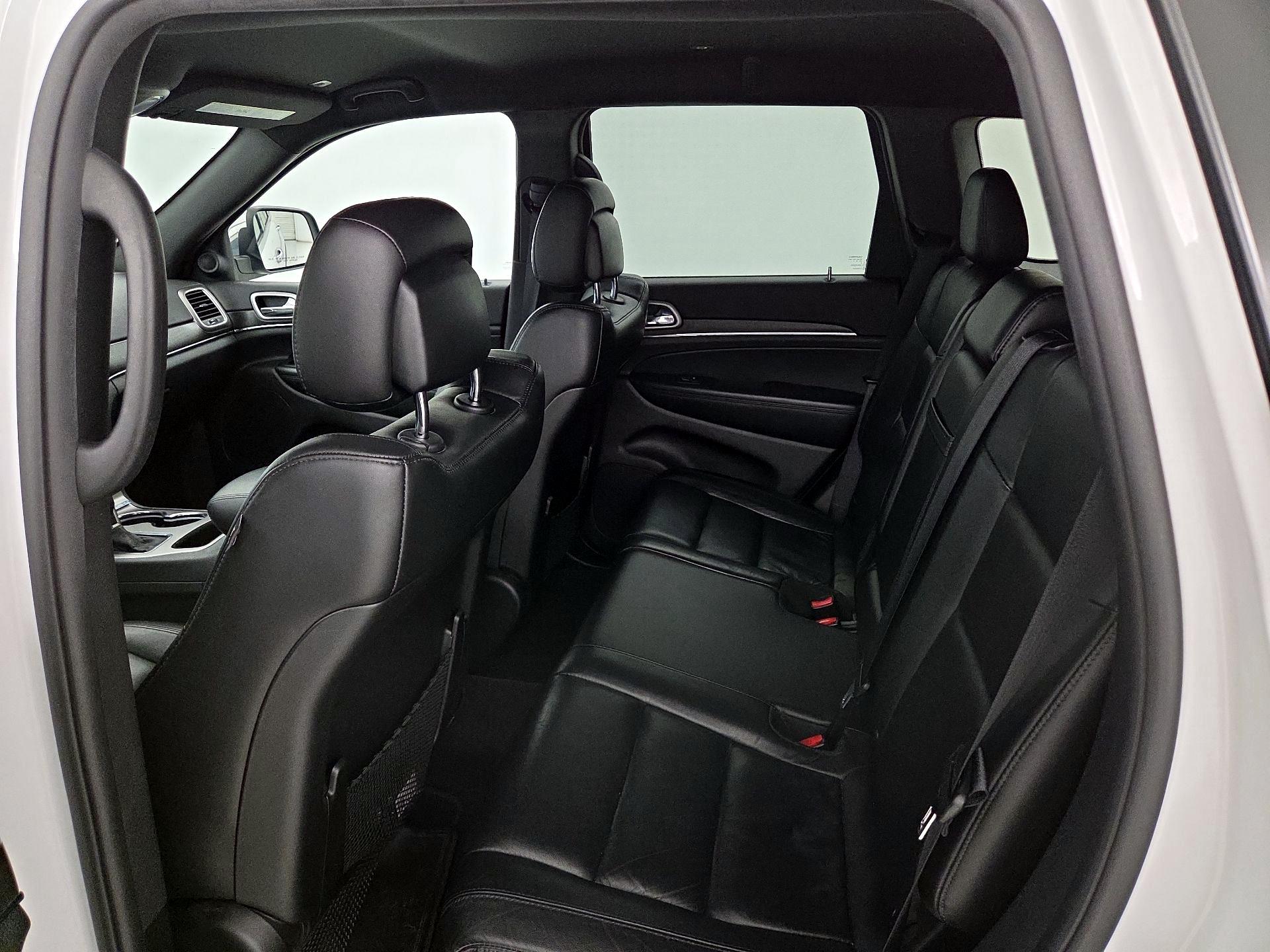 Thumbnail: 2018 Jeep Grand Cherokee - 20