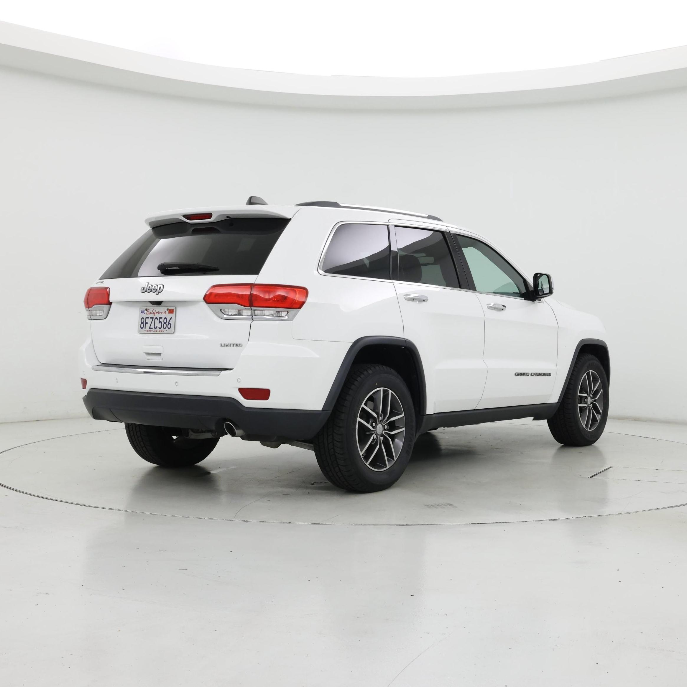 Thumbnail: 2018 Jeep Grand Cherokee - 8