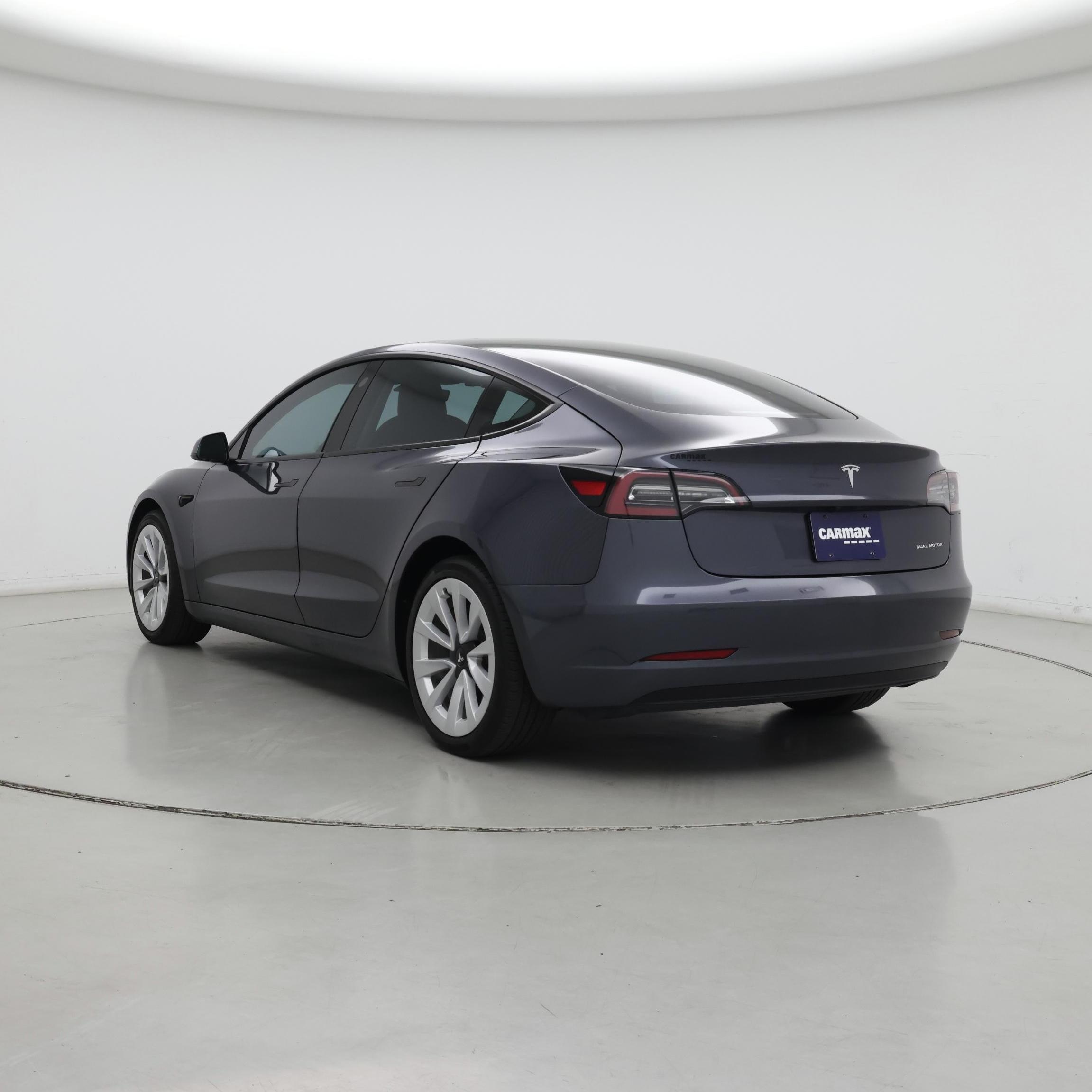 Thumbnail: 2023 Tesla Model 3 - 2