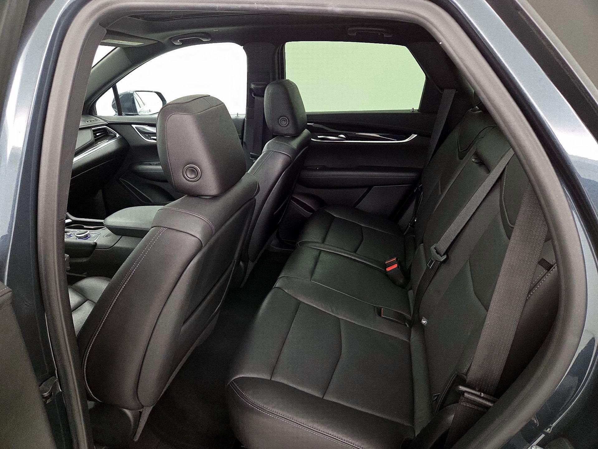 Thumbnail: 2020 Cadillac XT5 - 20