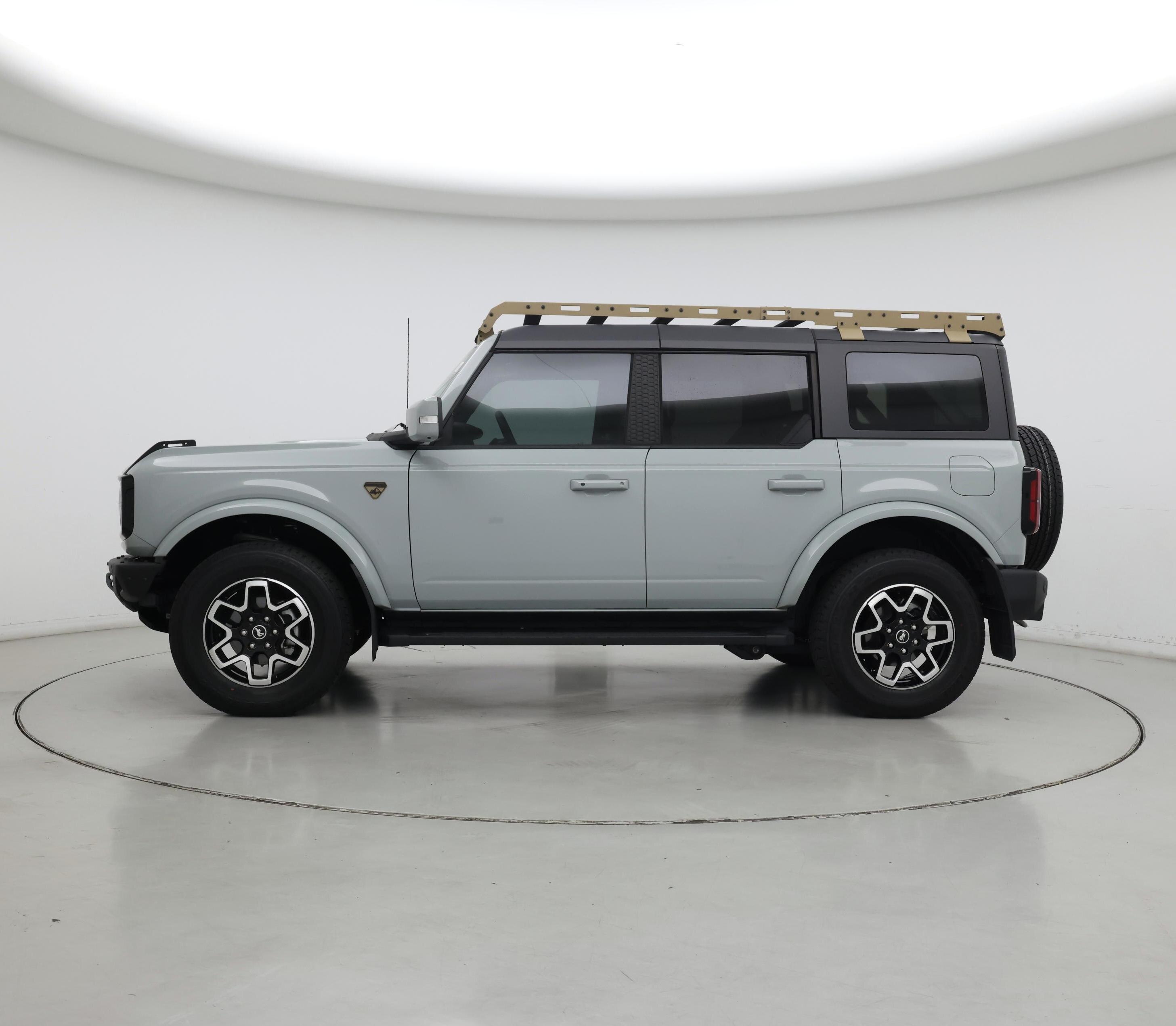 Thumbnail: 2023 Ford Bronco - 3