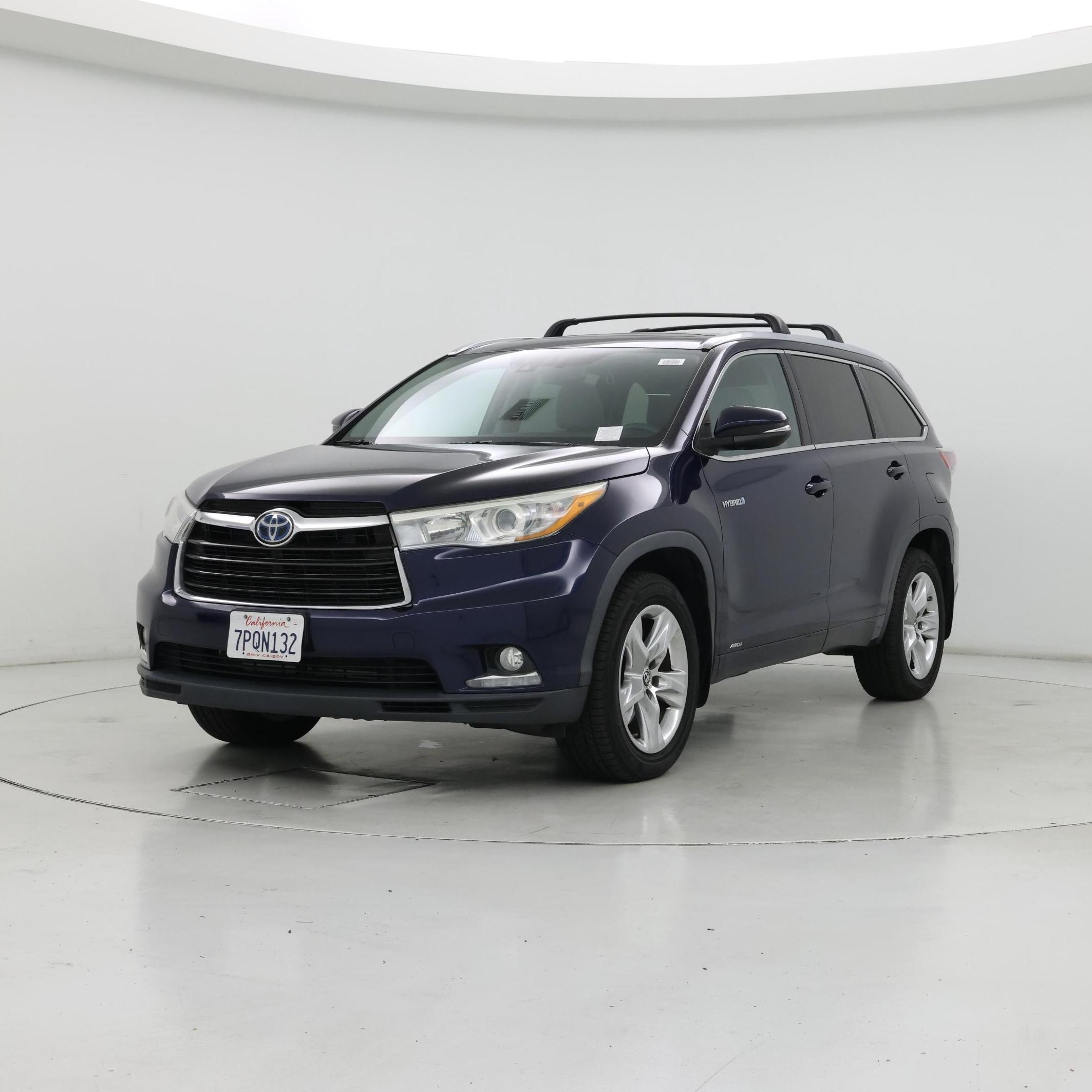 Thumbnail: 2016 Toyota Highlander - 4