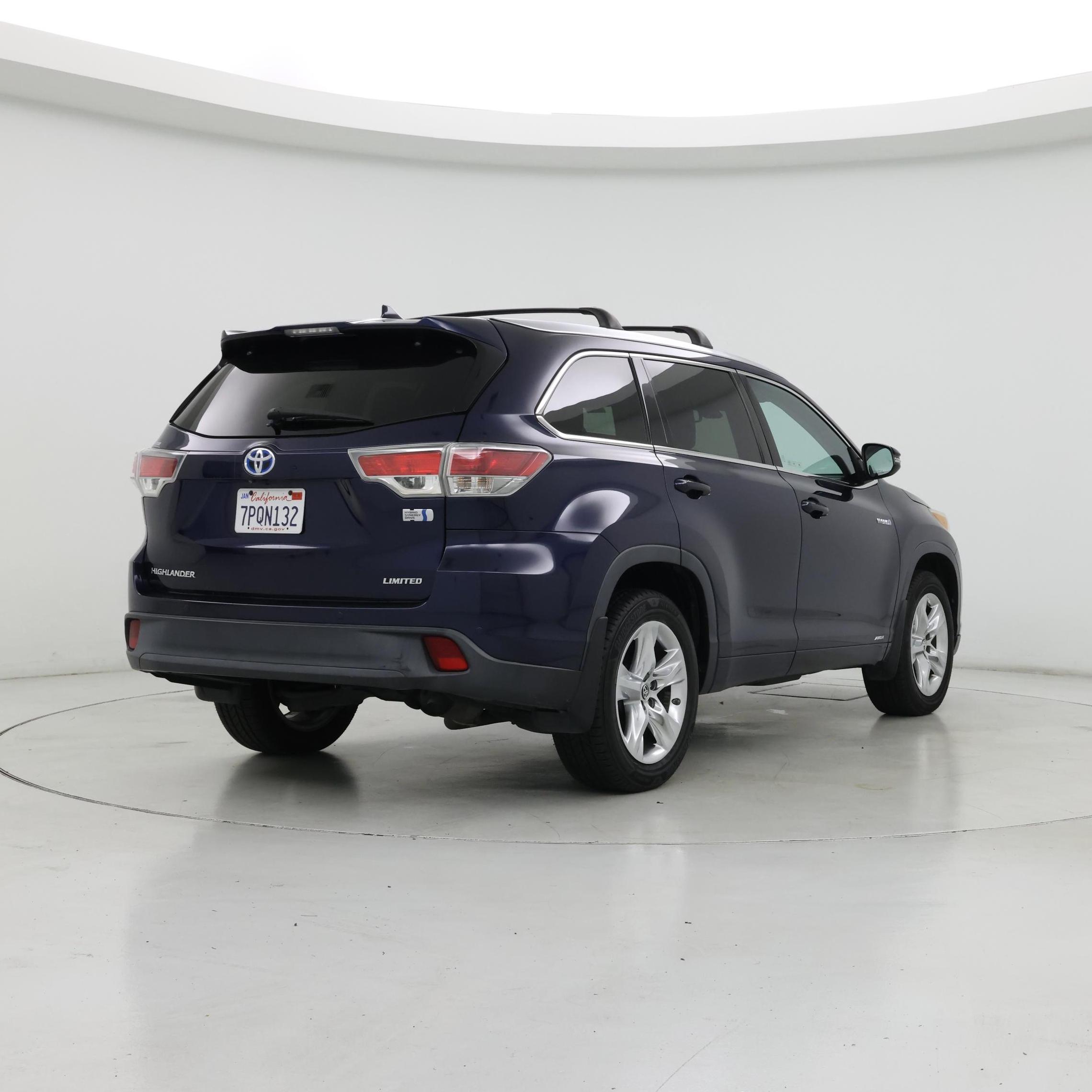 Thumbnail: 2016 Toyota Highlander - 8