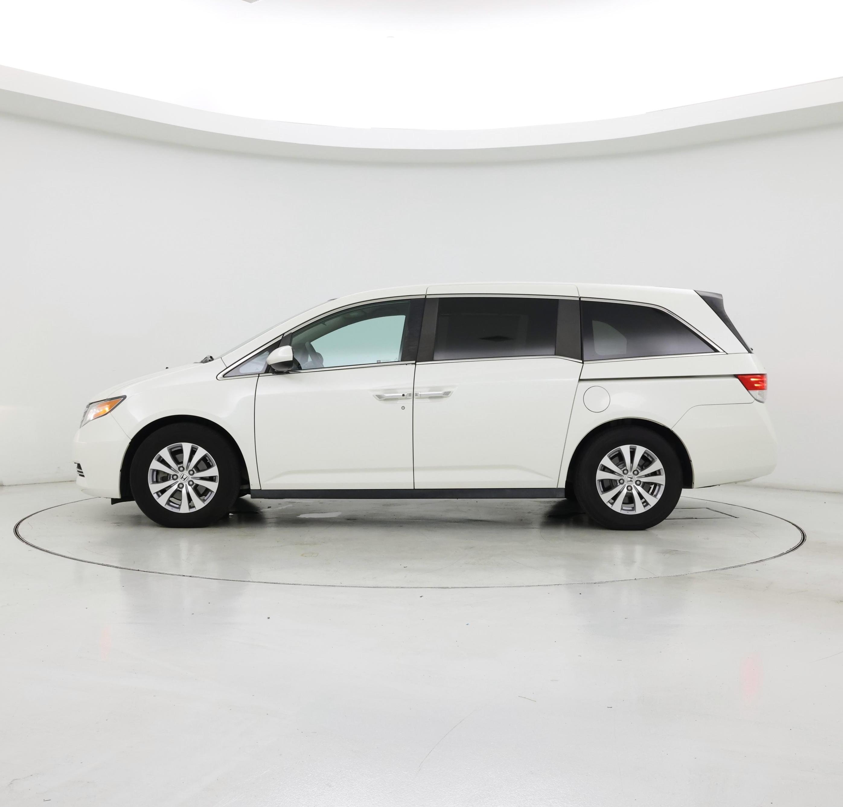 Thumbnail: 2017 Honda Odyssey - 3