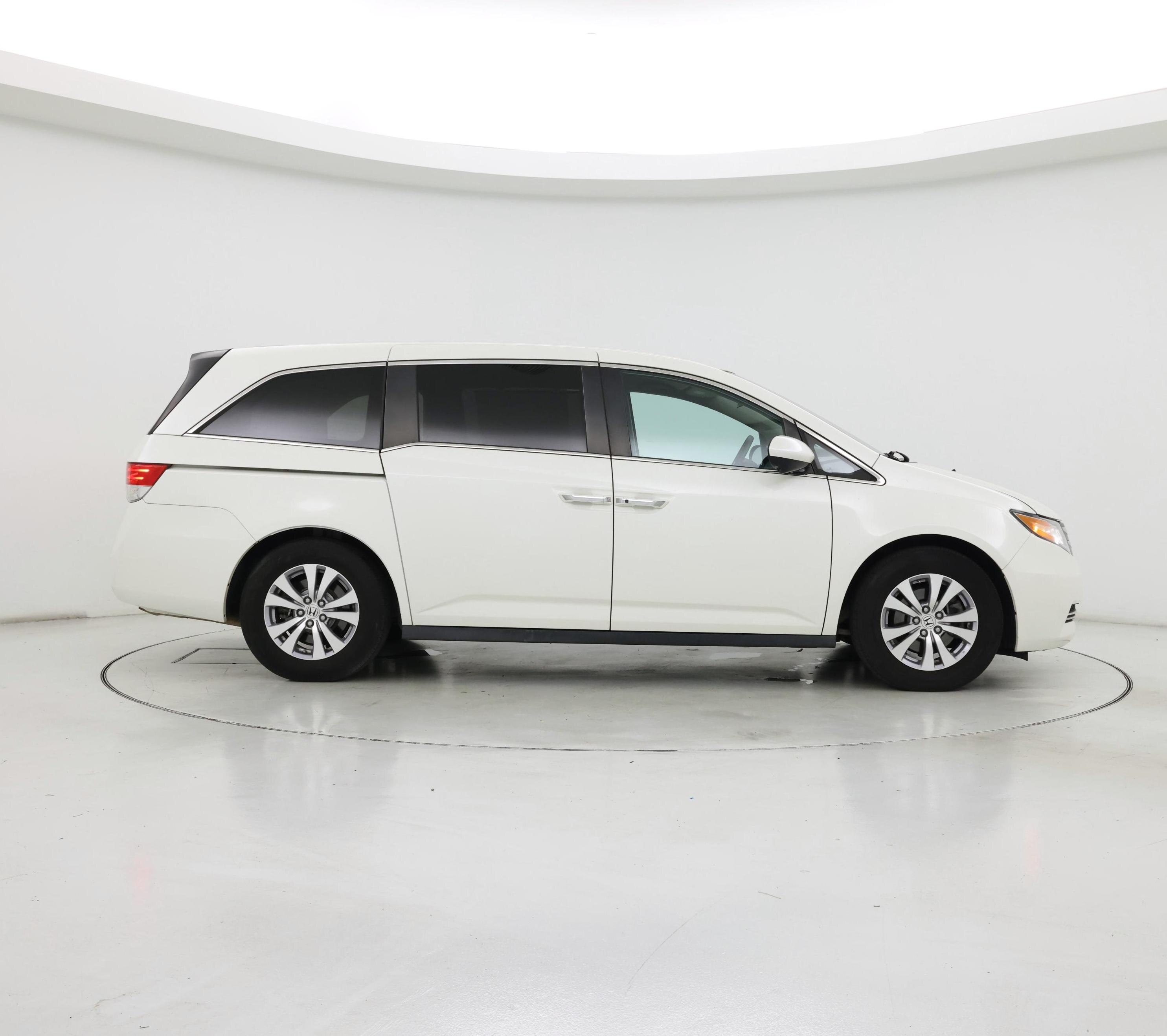 Thumbnail: 2017 Honda Odyssey - 7