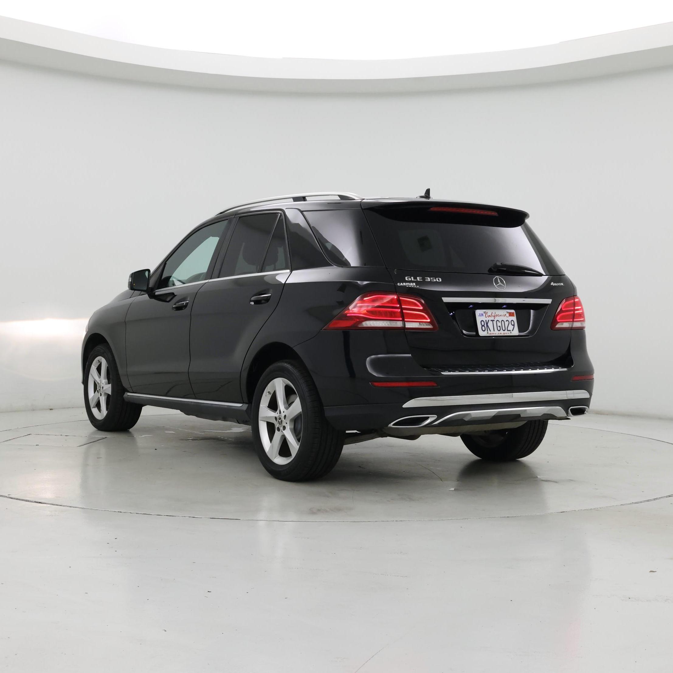 Thumbnail: 2017 Mercedes-Benz GLE - 2