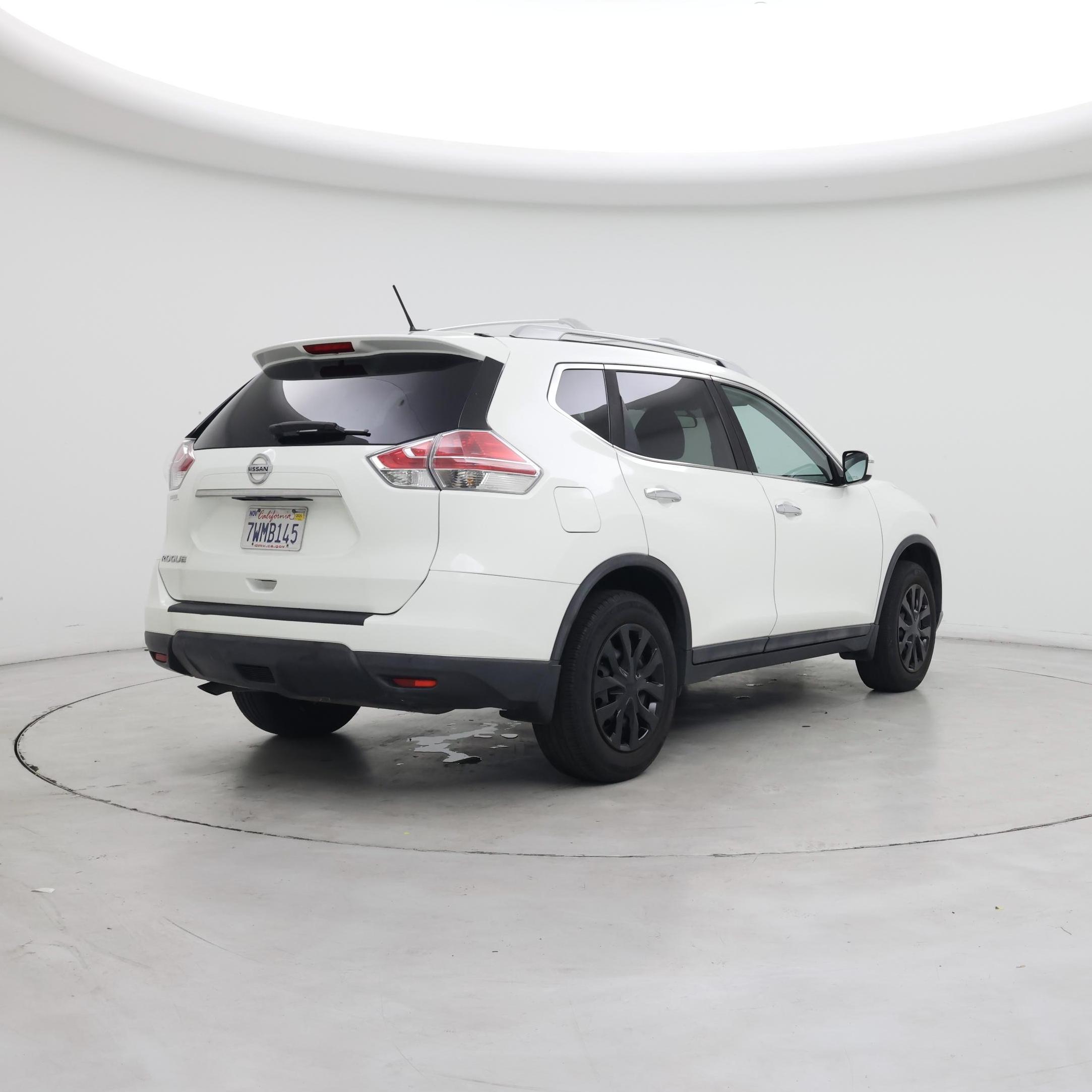 Thumbnail: 2016 Nissan Rogue - 8