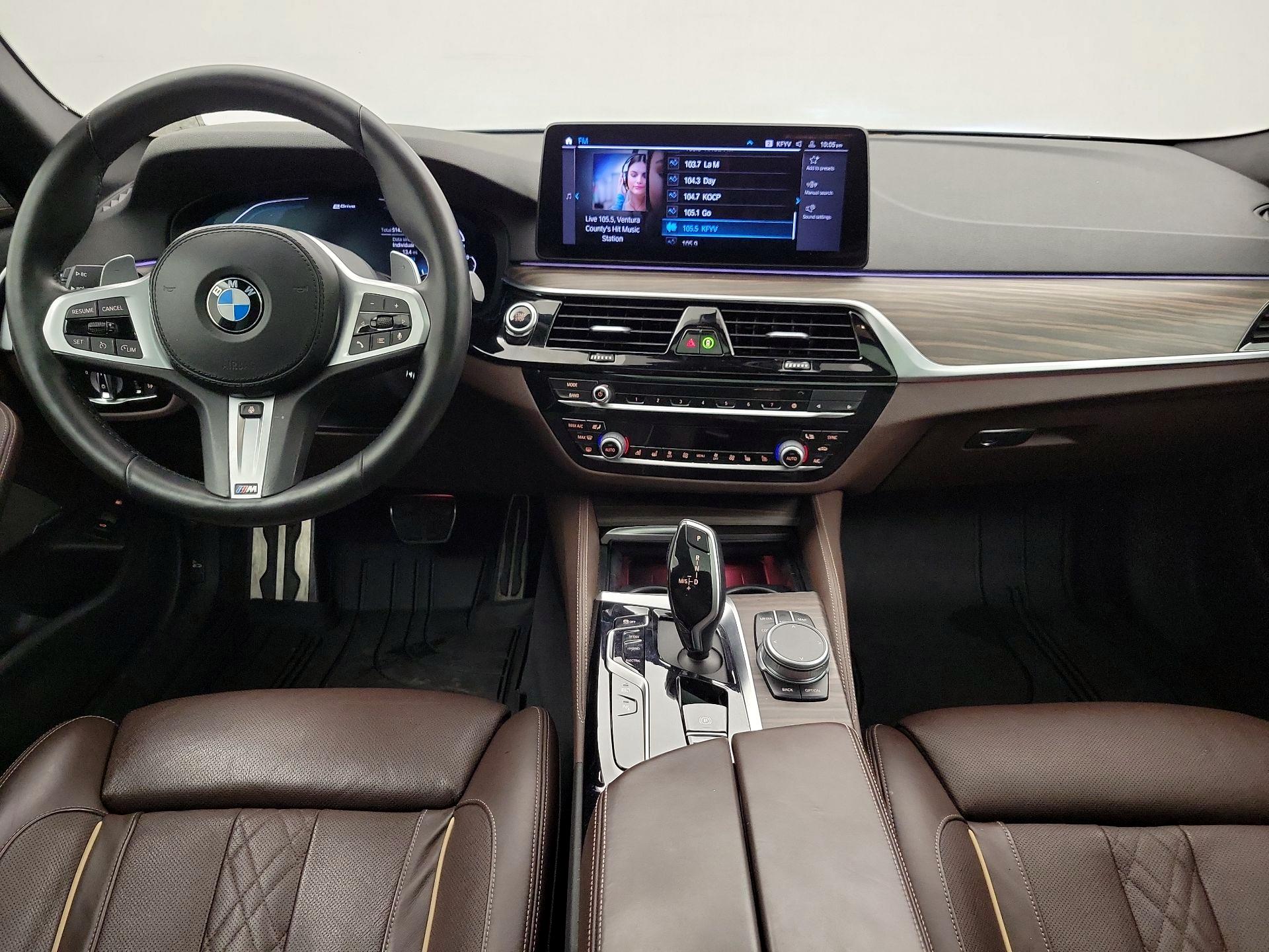 Thumbnail: 2021 BMW 5 Series - 9