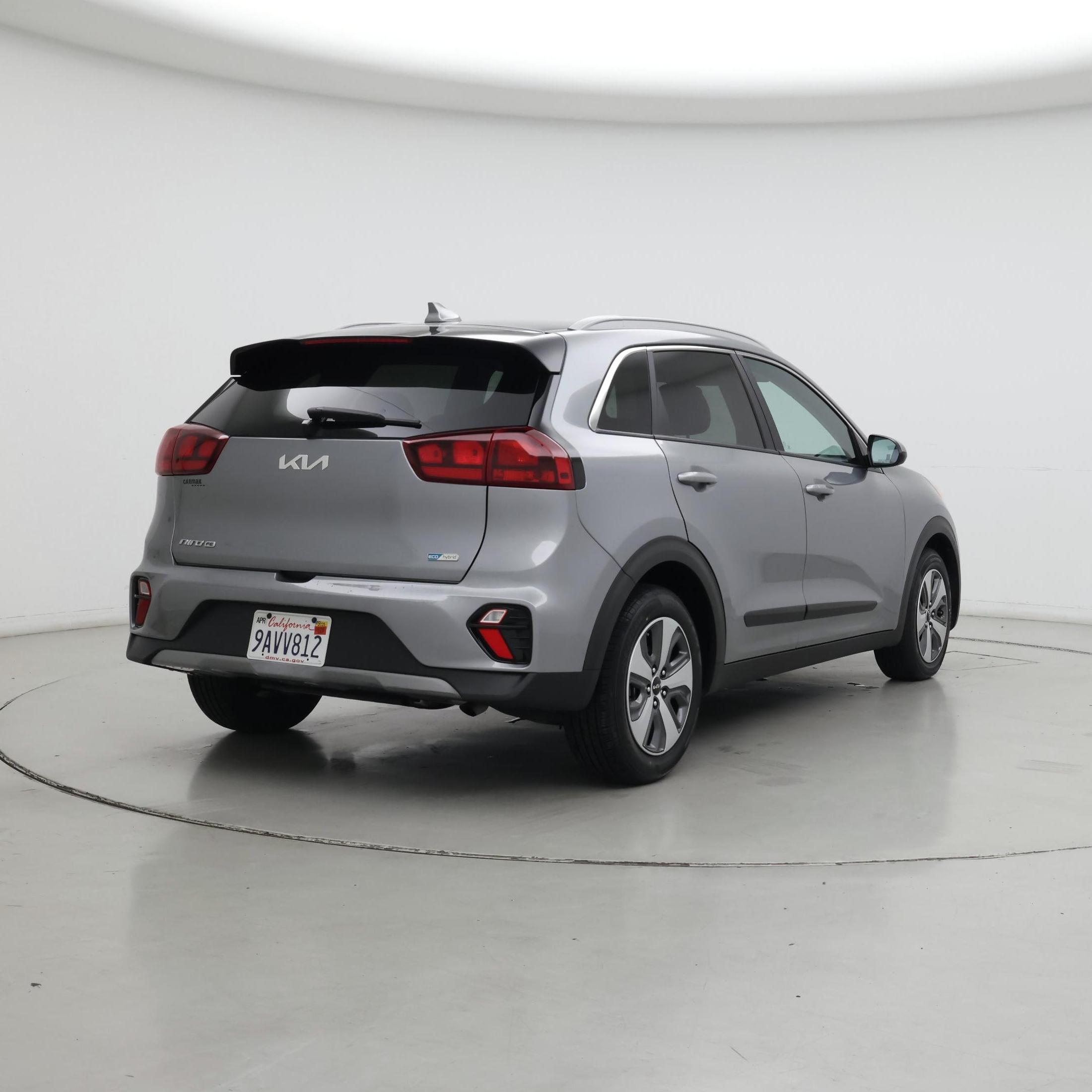 Thumbnail: 2022 Kia Niro - 8