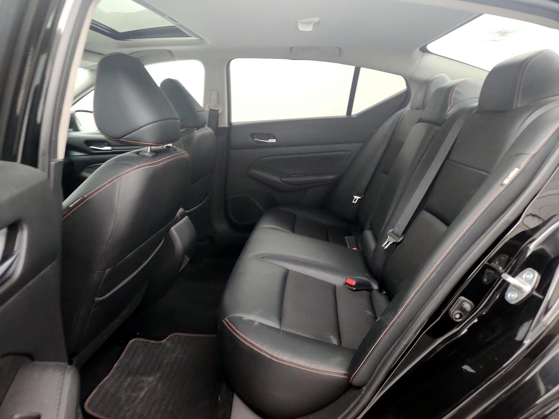 Thumbnail: 2019 Nissan Altima - 20