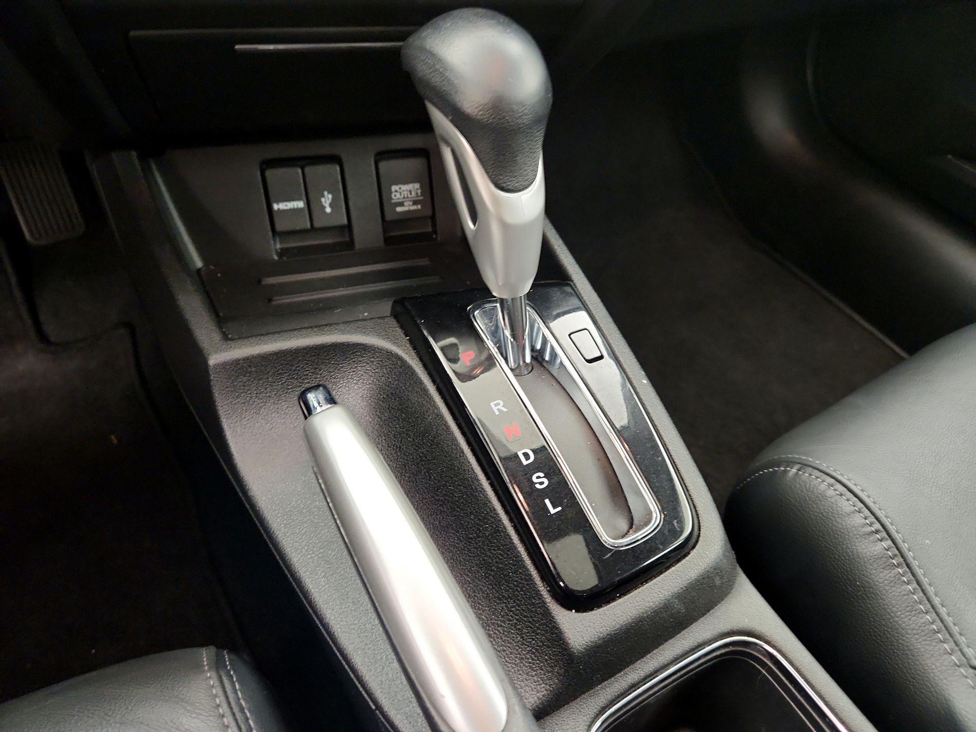 Thumbnail: 2014 Honda Civic - 17