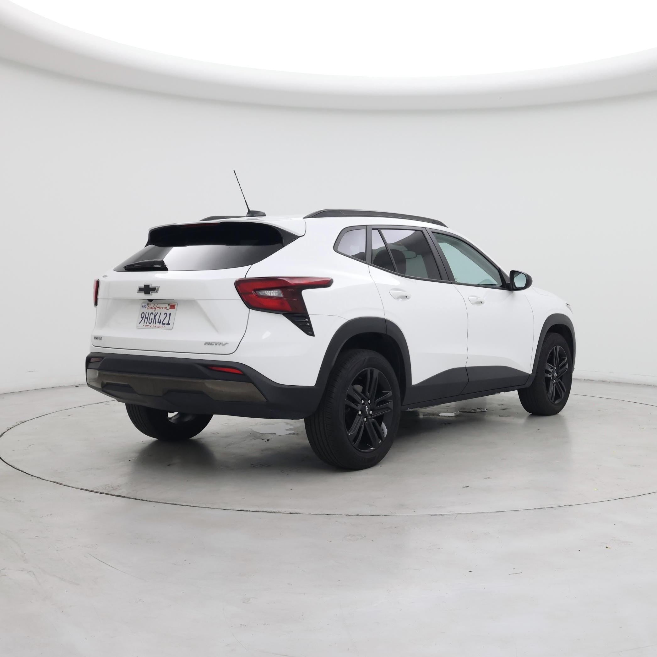 Thumbnail: 2024 Chevrolet Trax - 8