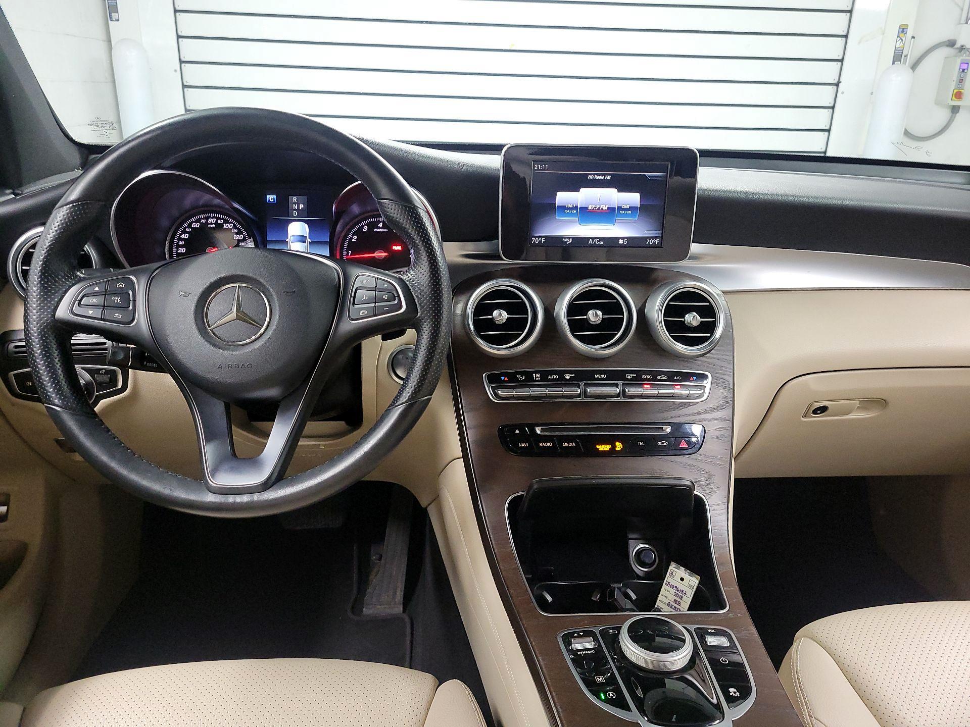 Thumbnail: 2018 Mercedes-Benz GLC - 9