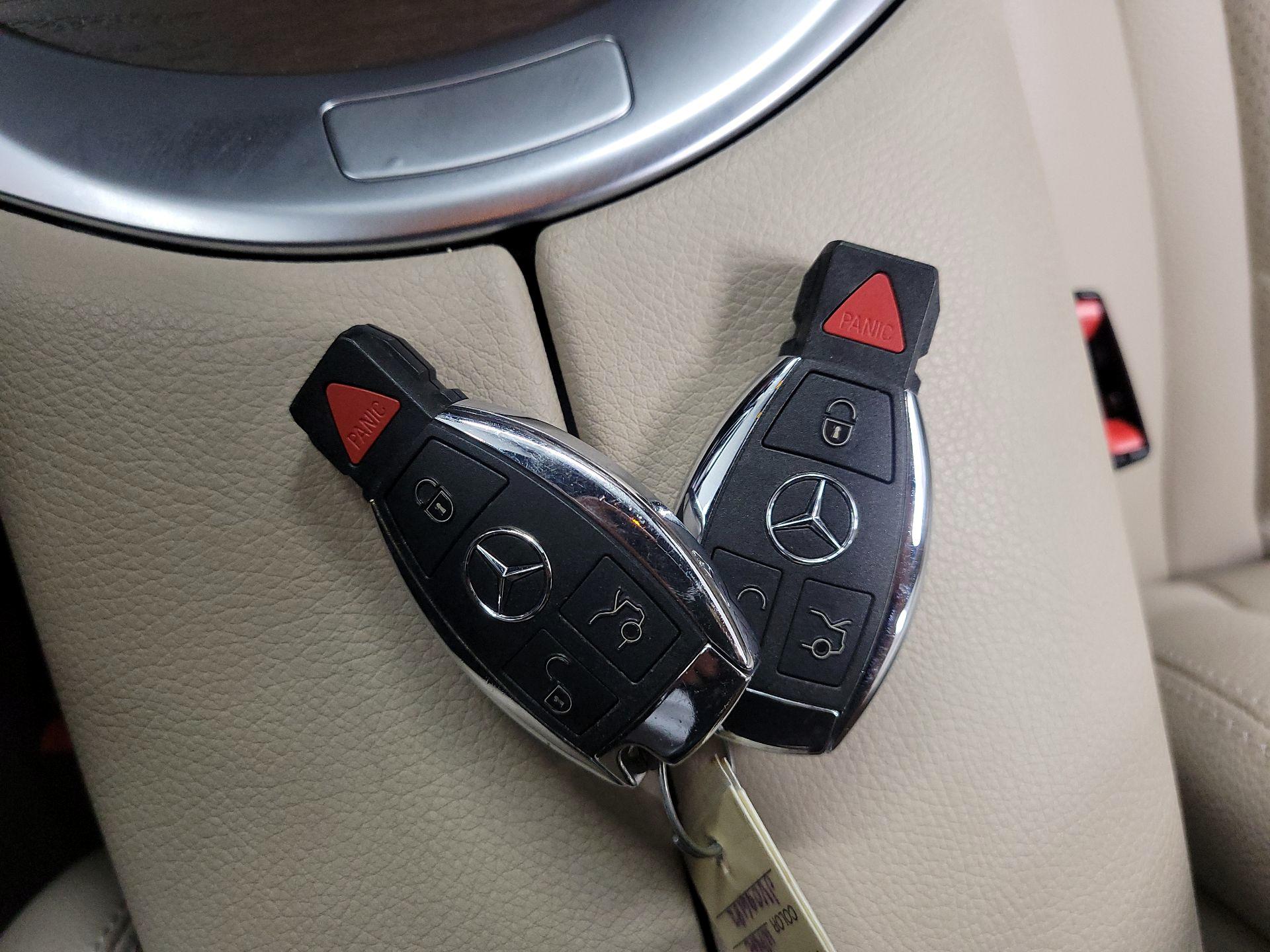 Thumbnail: 2018 Mercedes-Benz GLC - 20