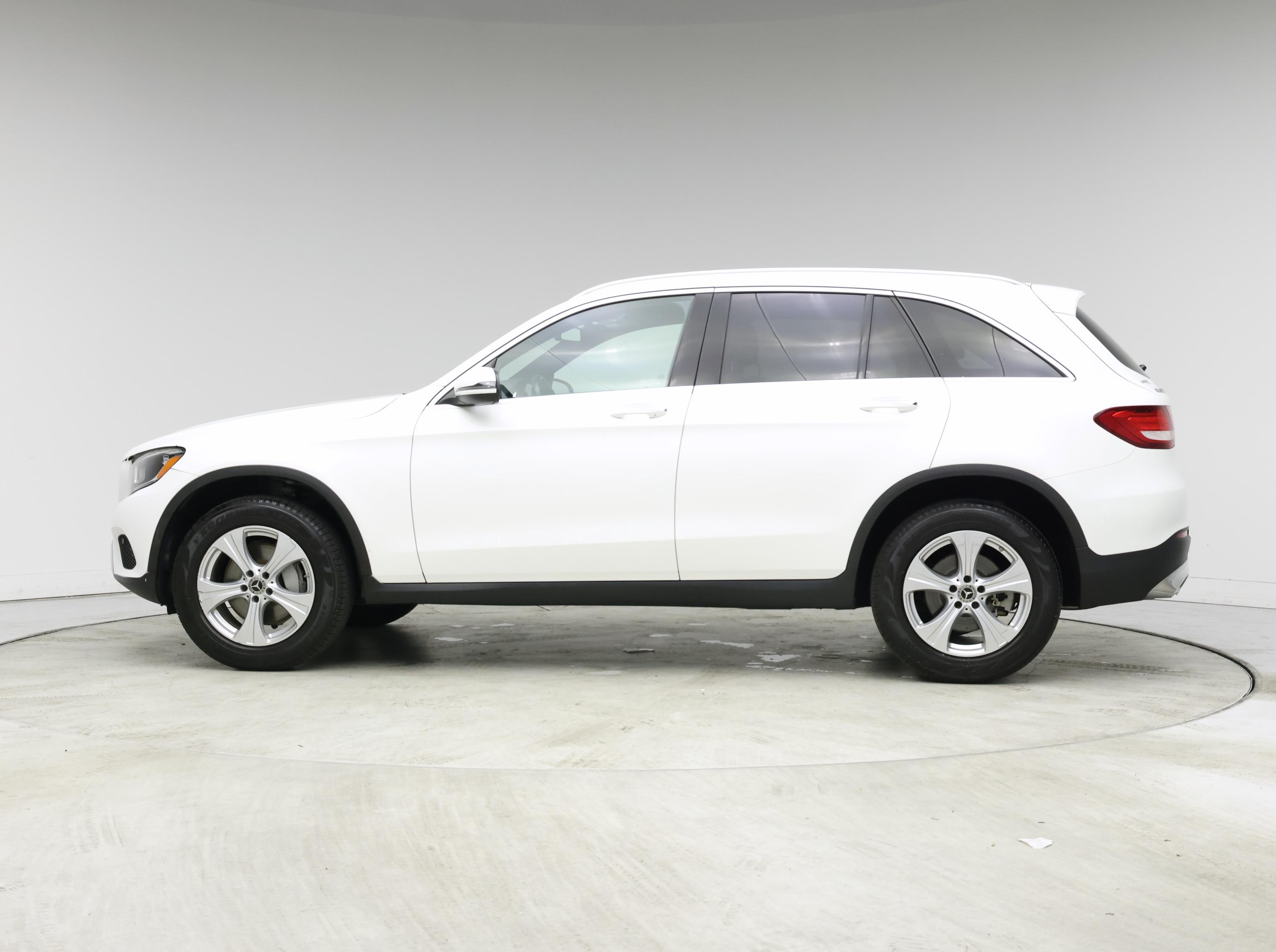 Thumbnail: 2018 Mercedes-Benz GLC - 3