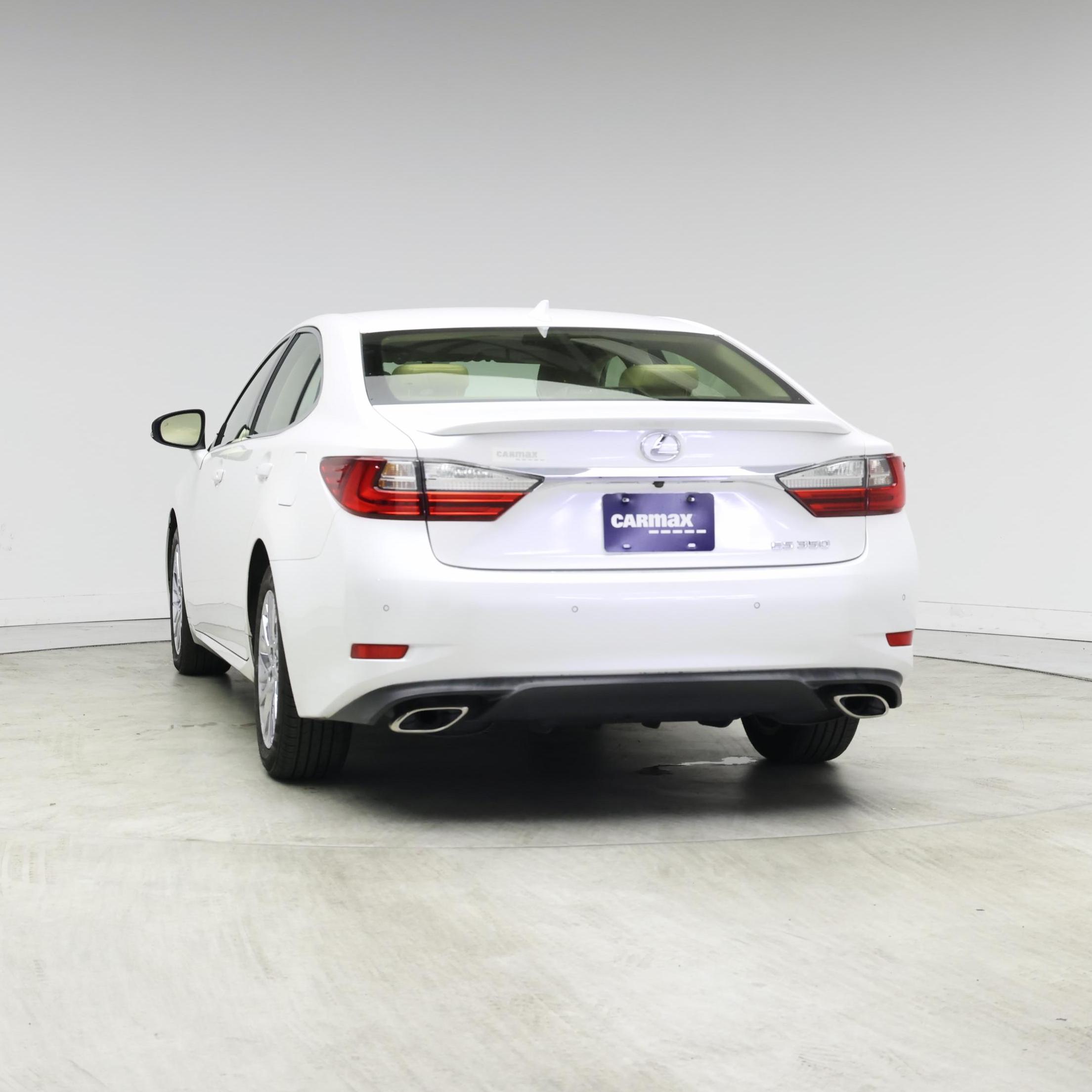 Thumbnail: 2016 Lexus ES - 6