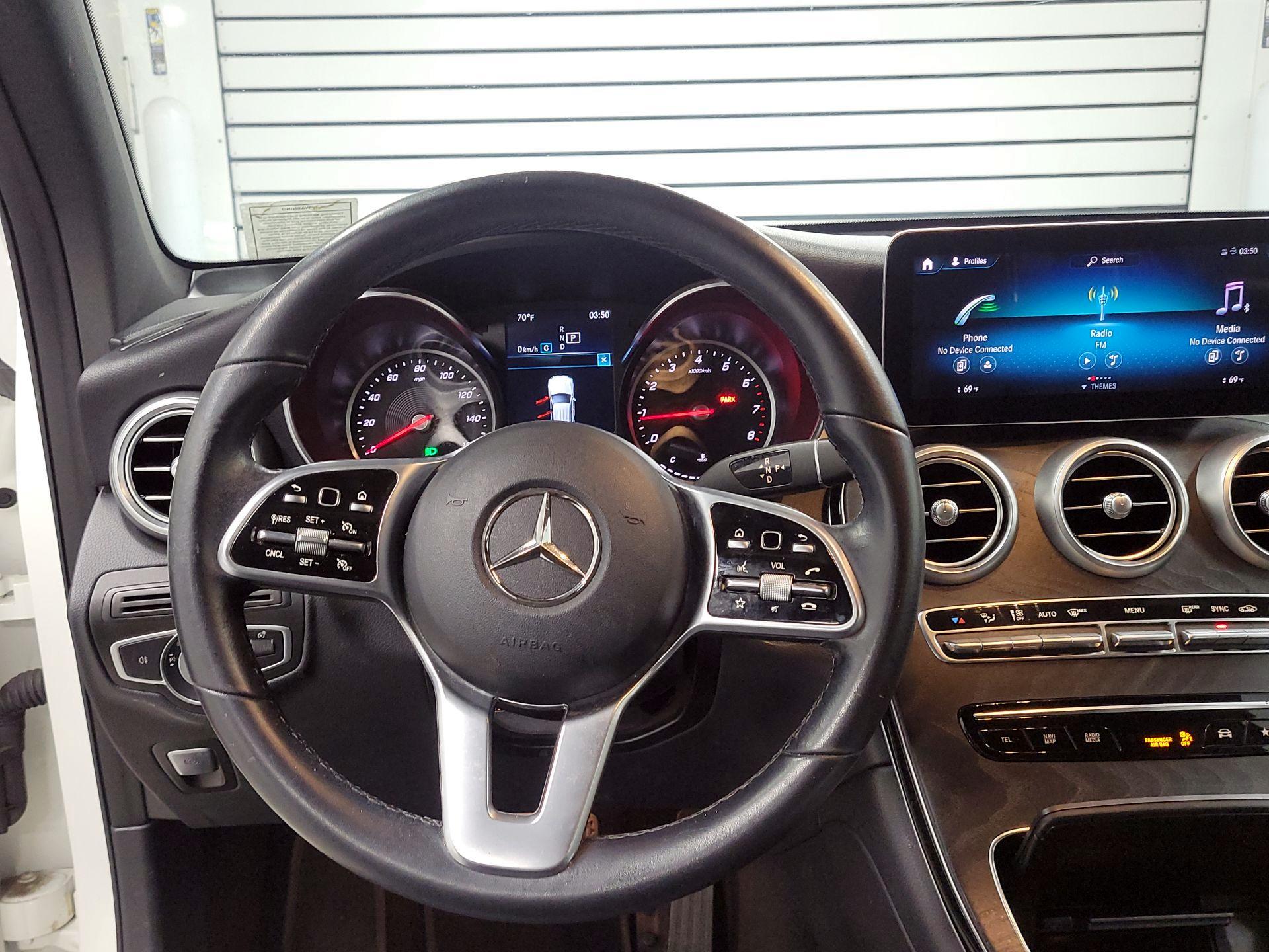 Thumbnail: 2022 Mercedes-Benz GLC - 10