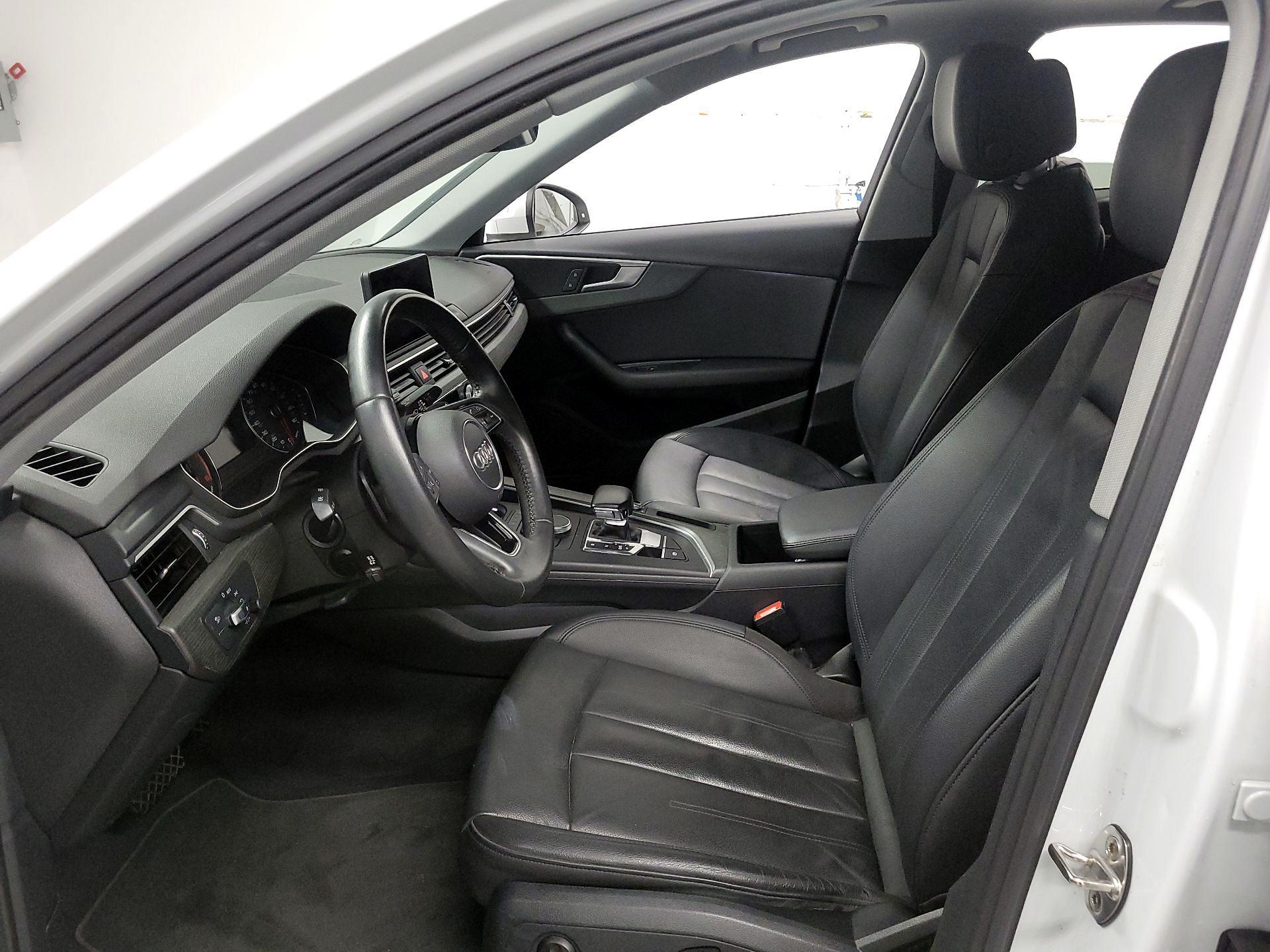 Thumbnail: 2019 Audi A4 - 11