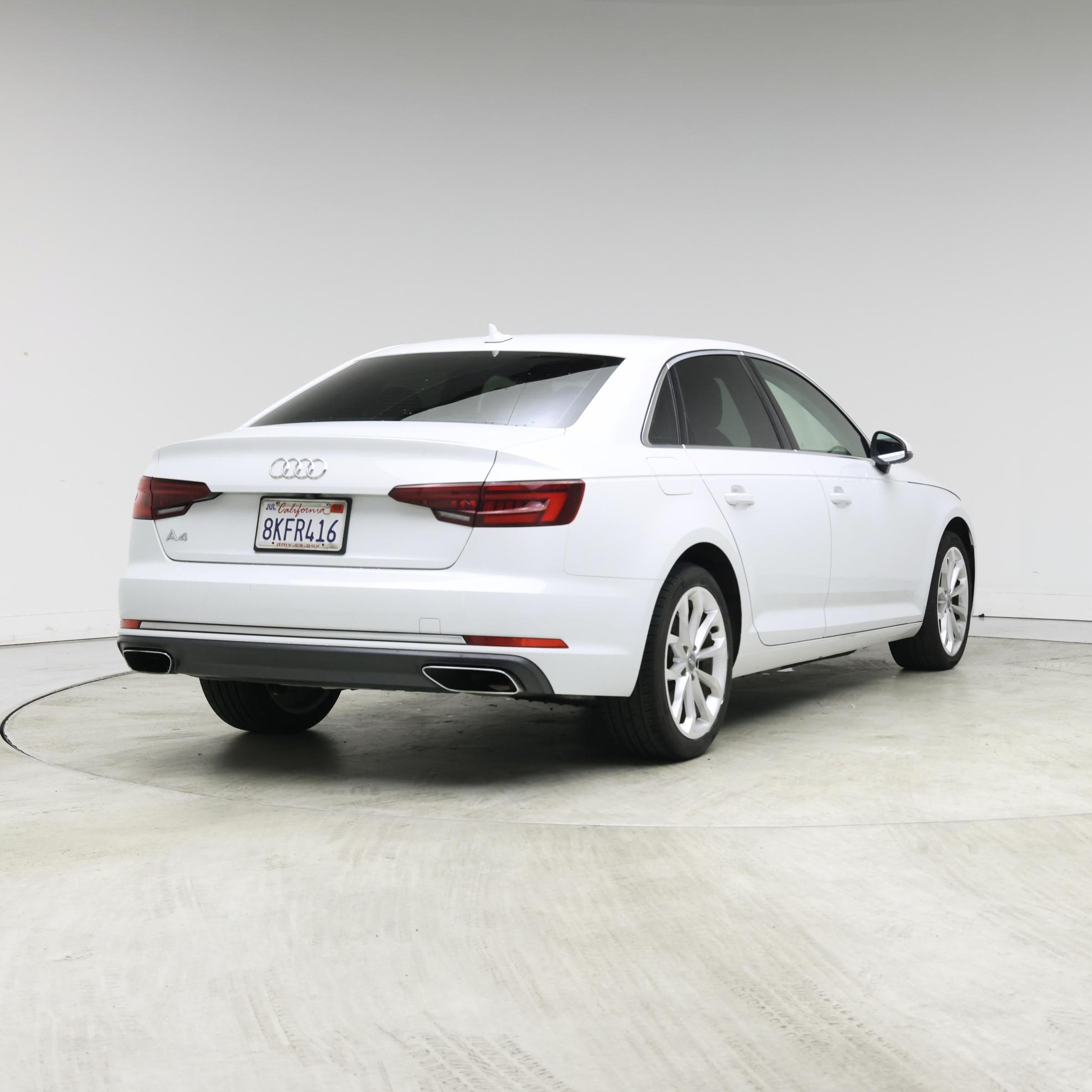 Thumbnail: 2019 Audi A4 - 8