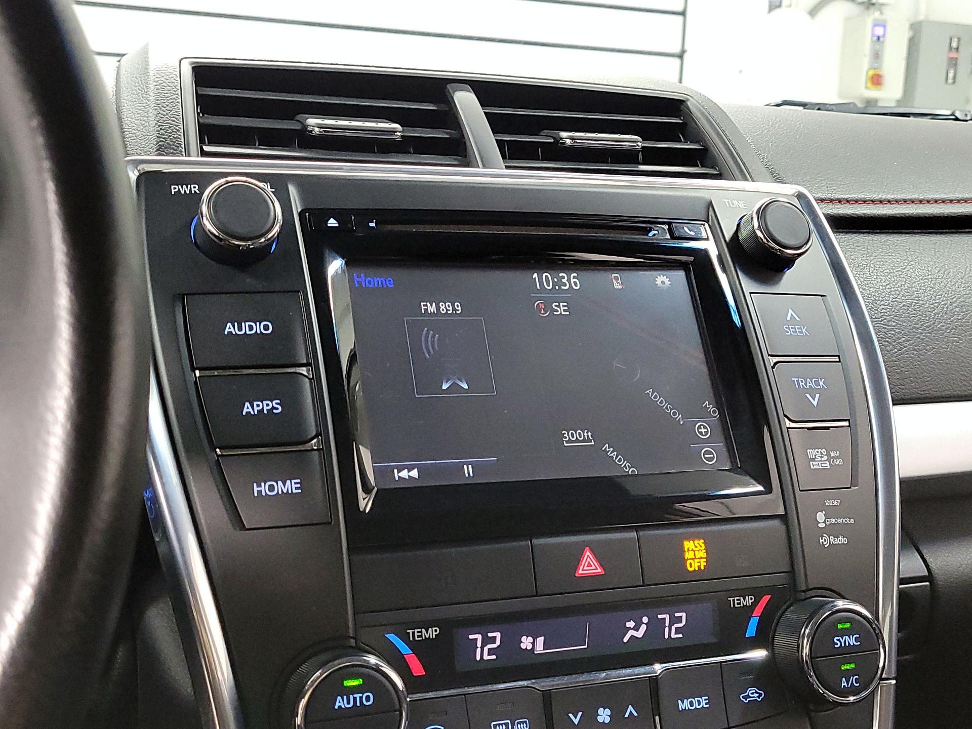 Thumbnail: 2015 Toyota Camry - 15