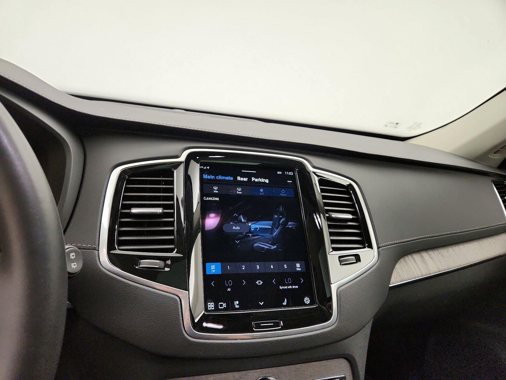 Thumbnail: 2024 Volvo XC90 - 16