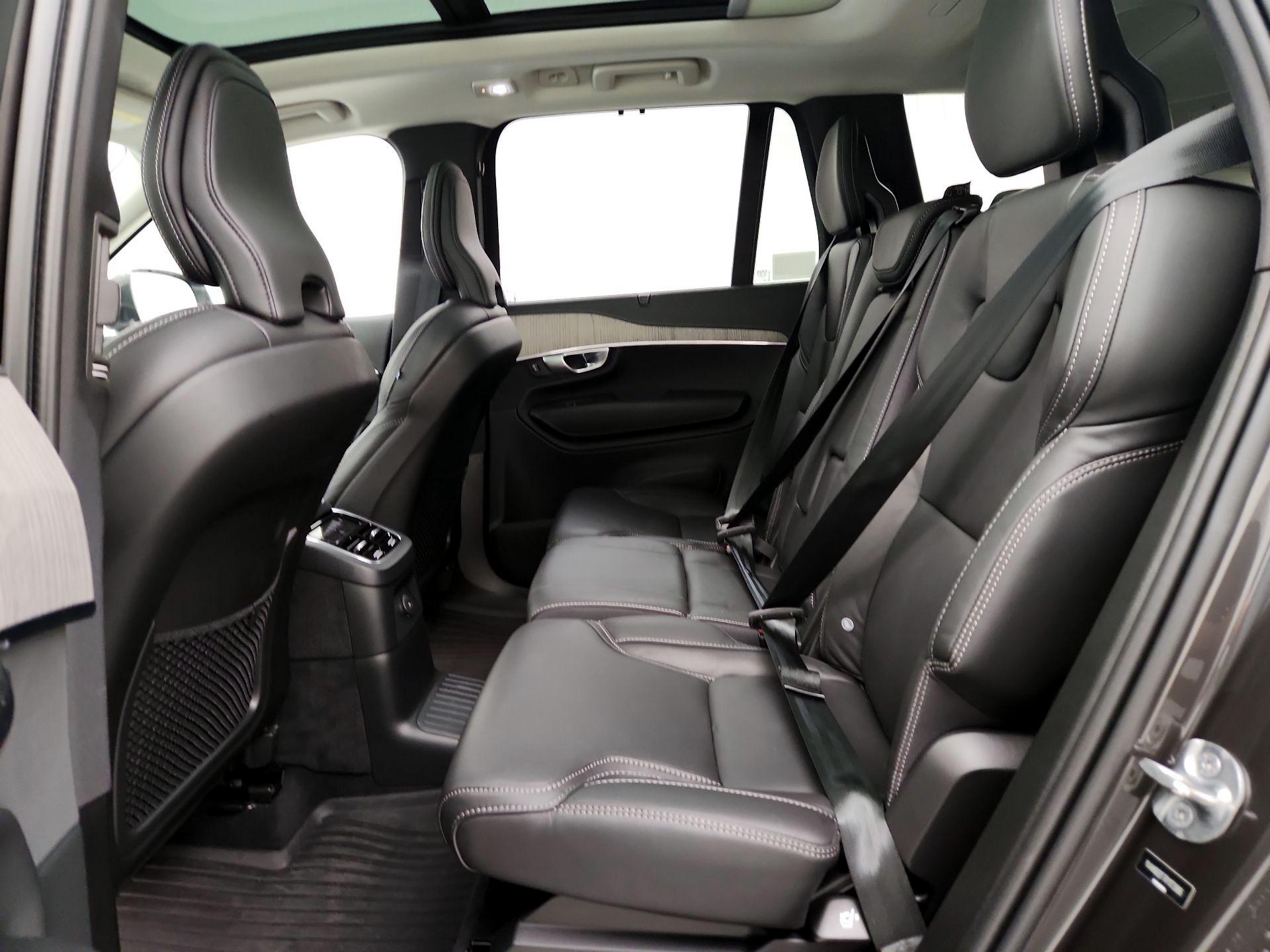 Thumbnail: 2024 Volvo XC90 - 19