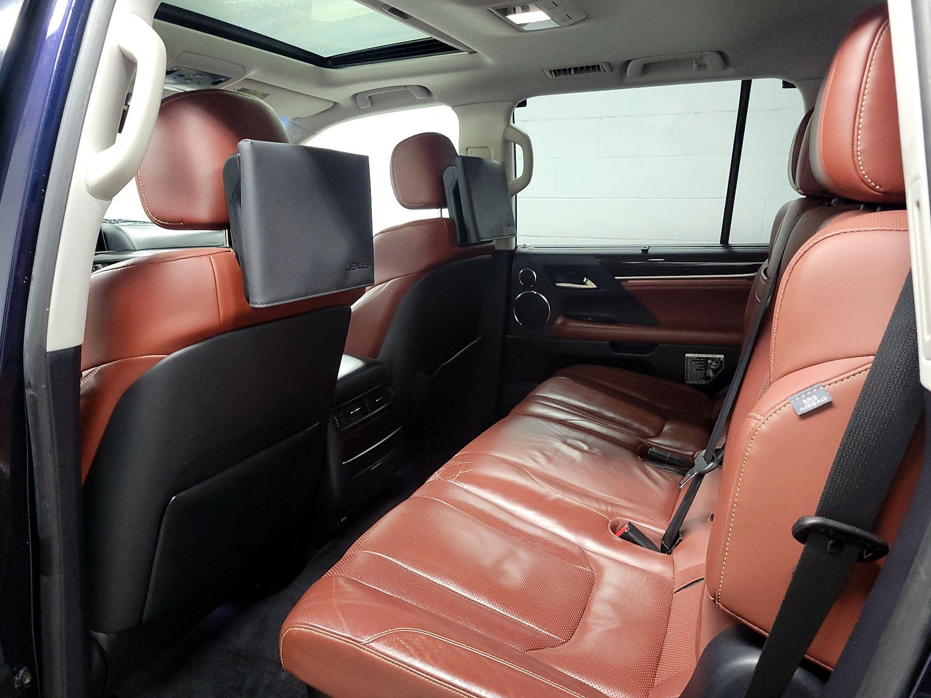 Thumbnail: 2018 Lexus LX - 18