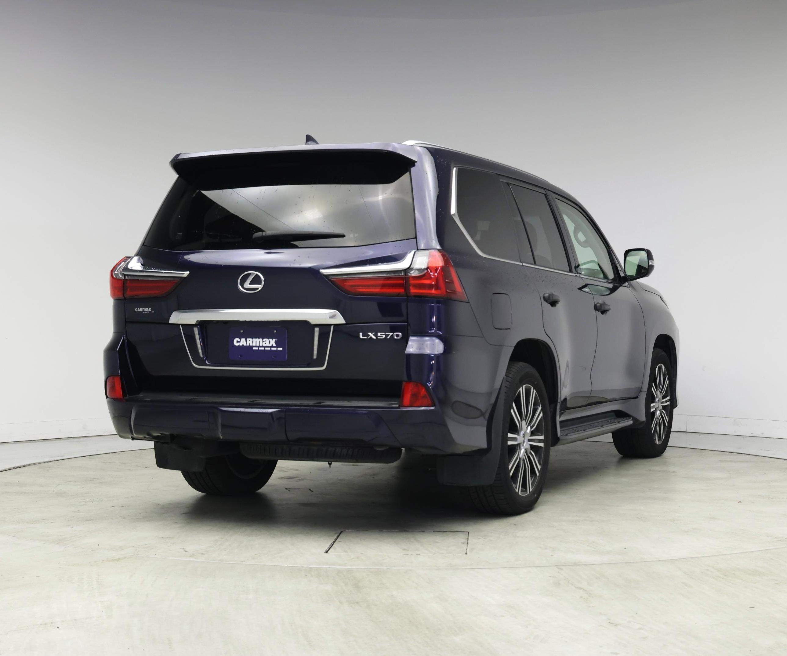 Thumbnail: 2018 Lexus LX - 8