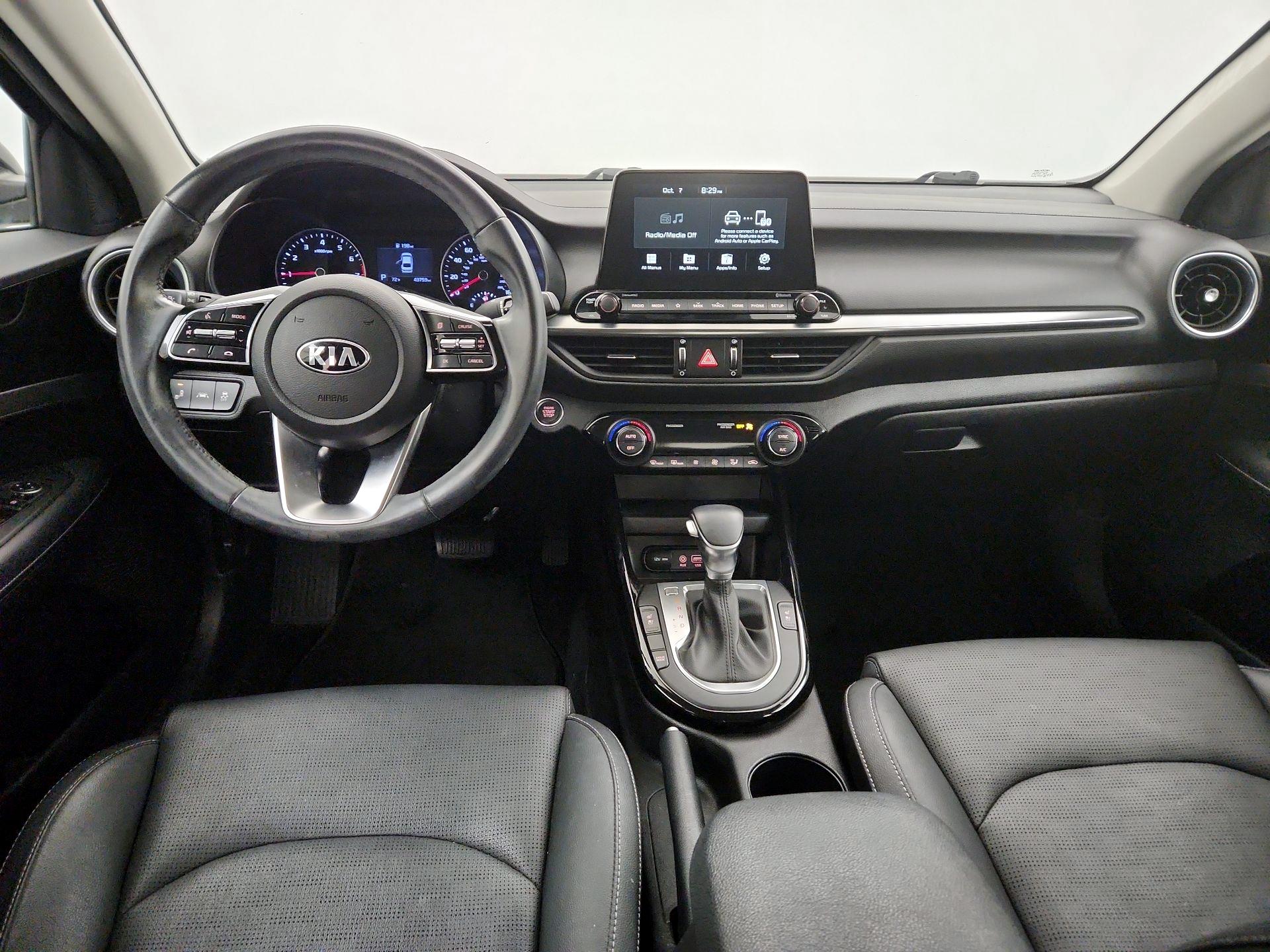 Thumbnail: 2020 Kia Forte - 9