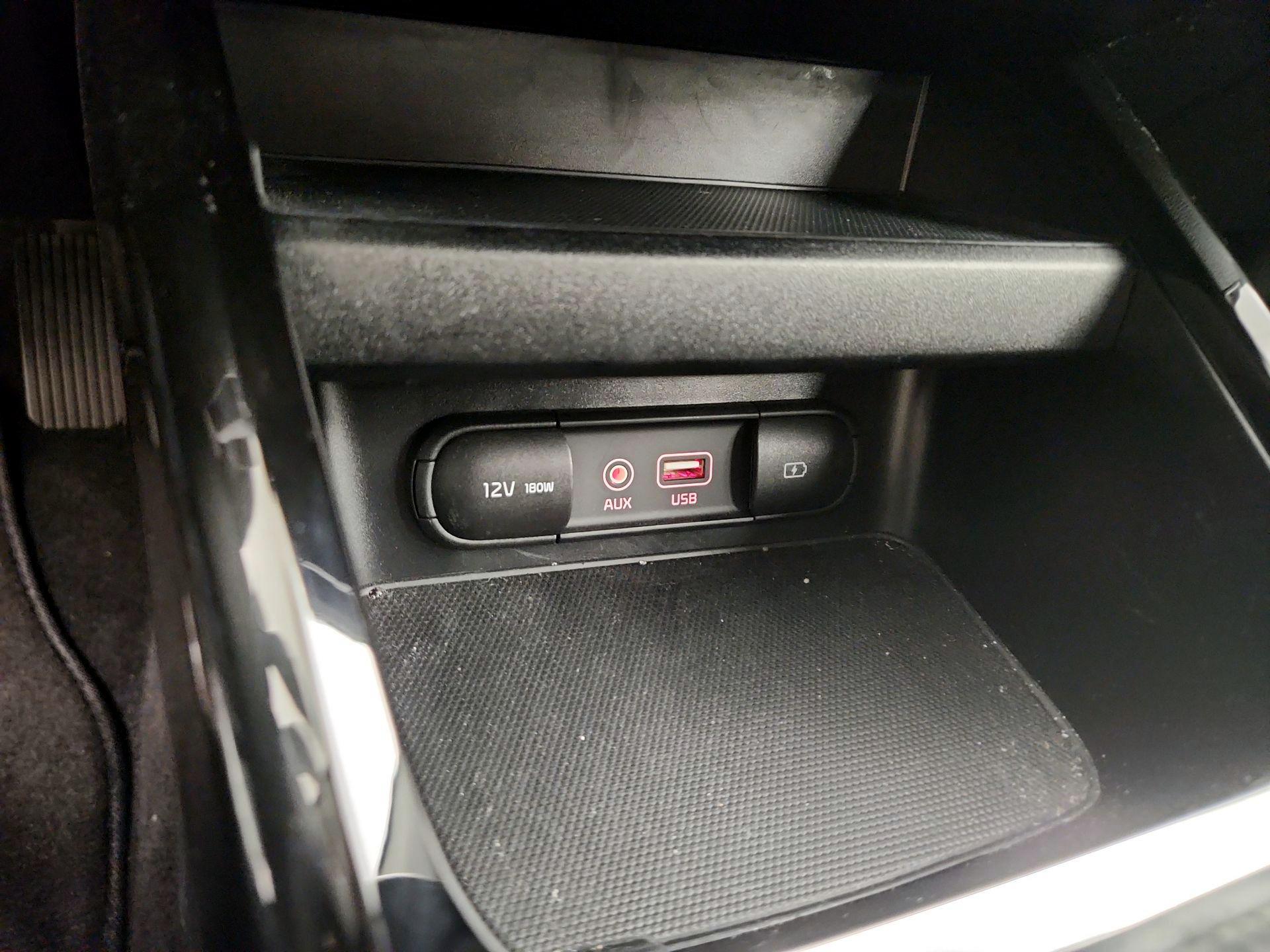 Thumbnail: 2020 Kia Forte - 18