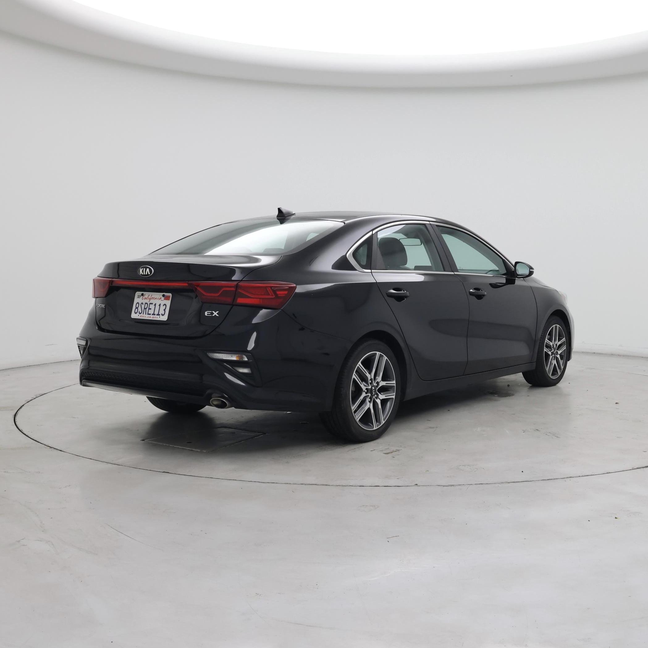 Thumbnail: 2020 Kia Forte - 8