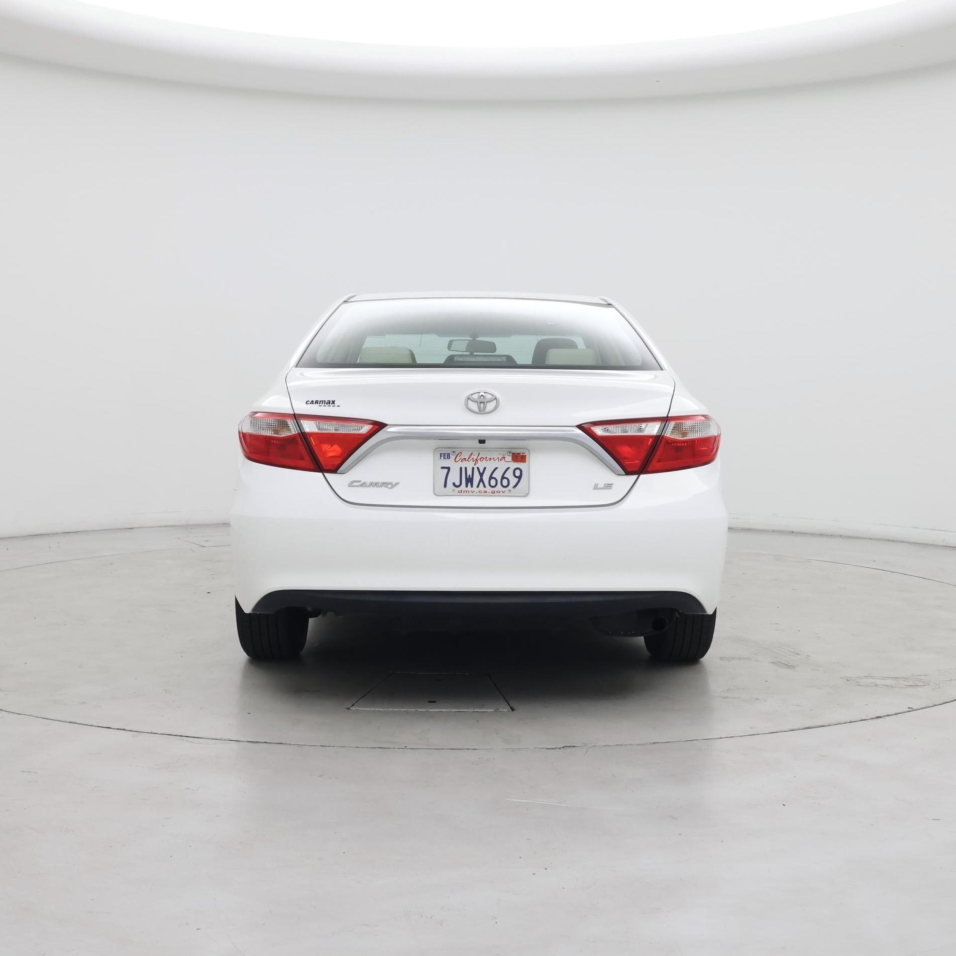 Thumbnail: 2015 Toyota Camry - 6