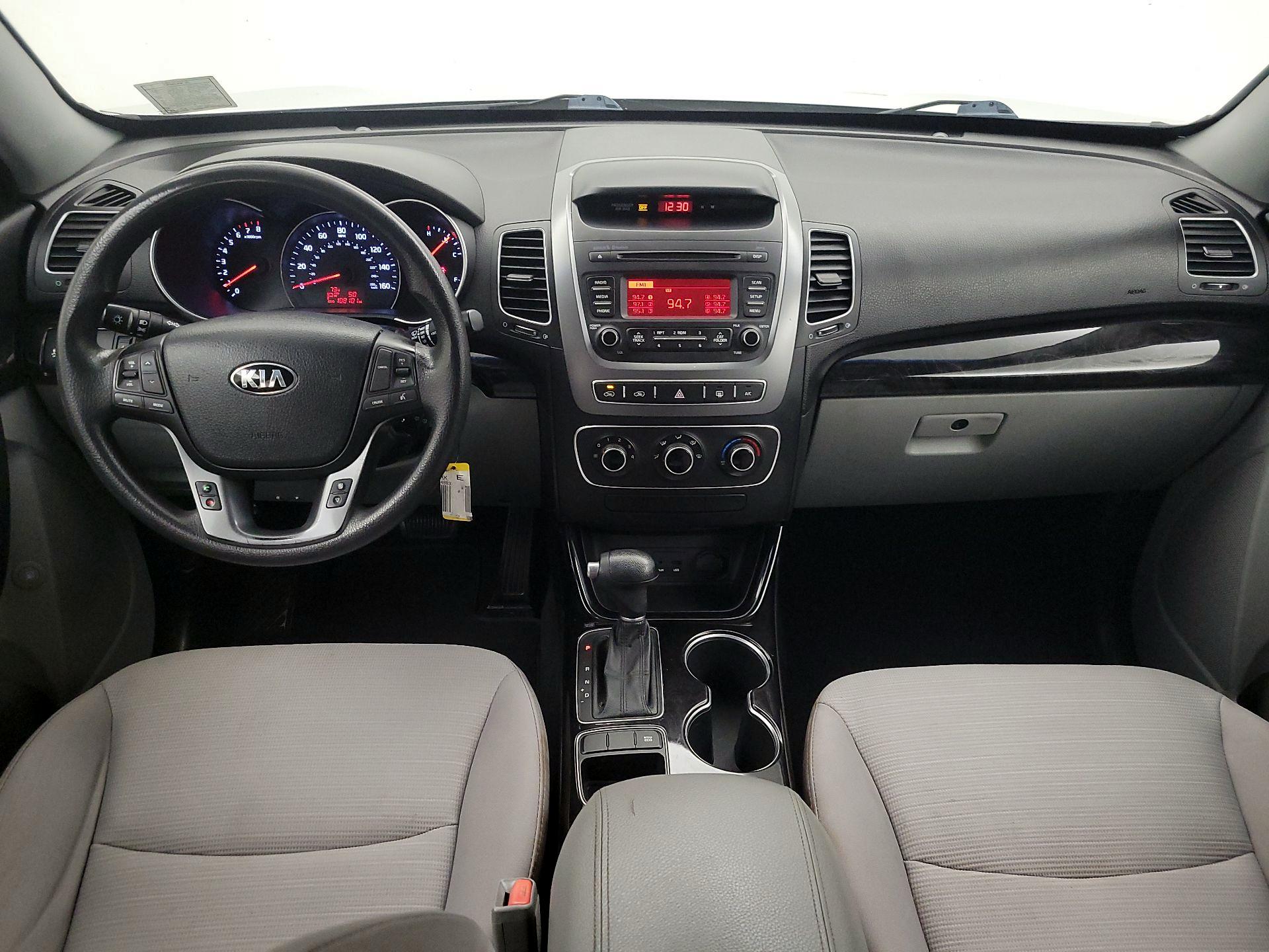 Thumbnail: 2014 Kia Sorento - 9