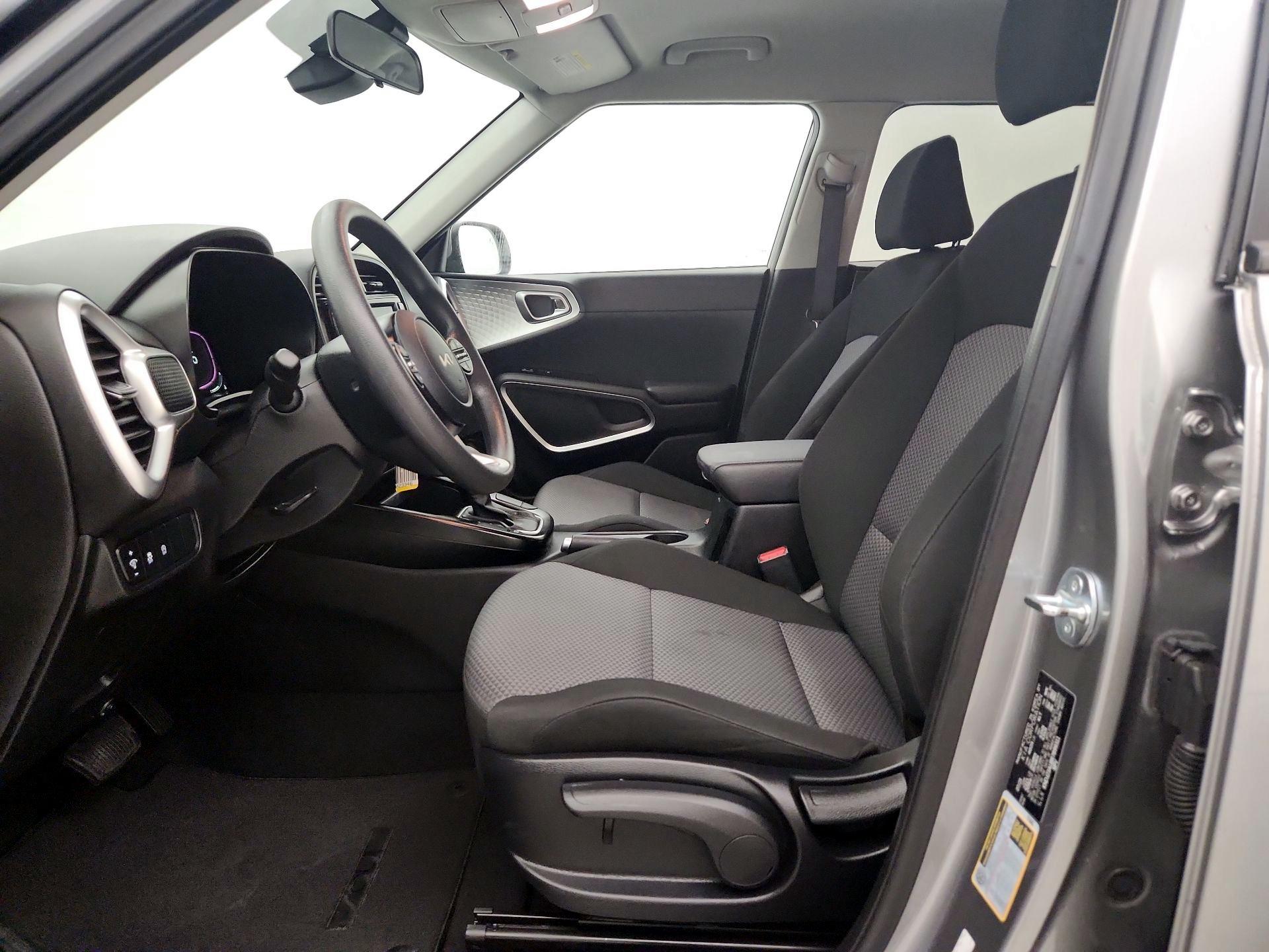 Thumbnail: 2024 Kia Soul - 11