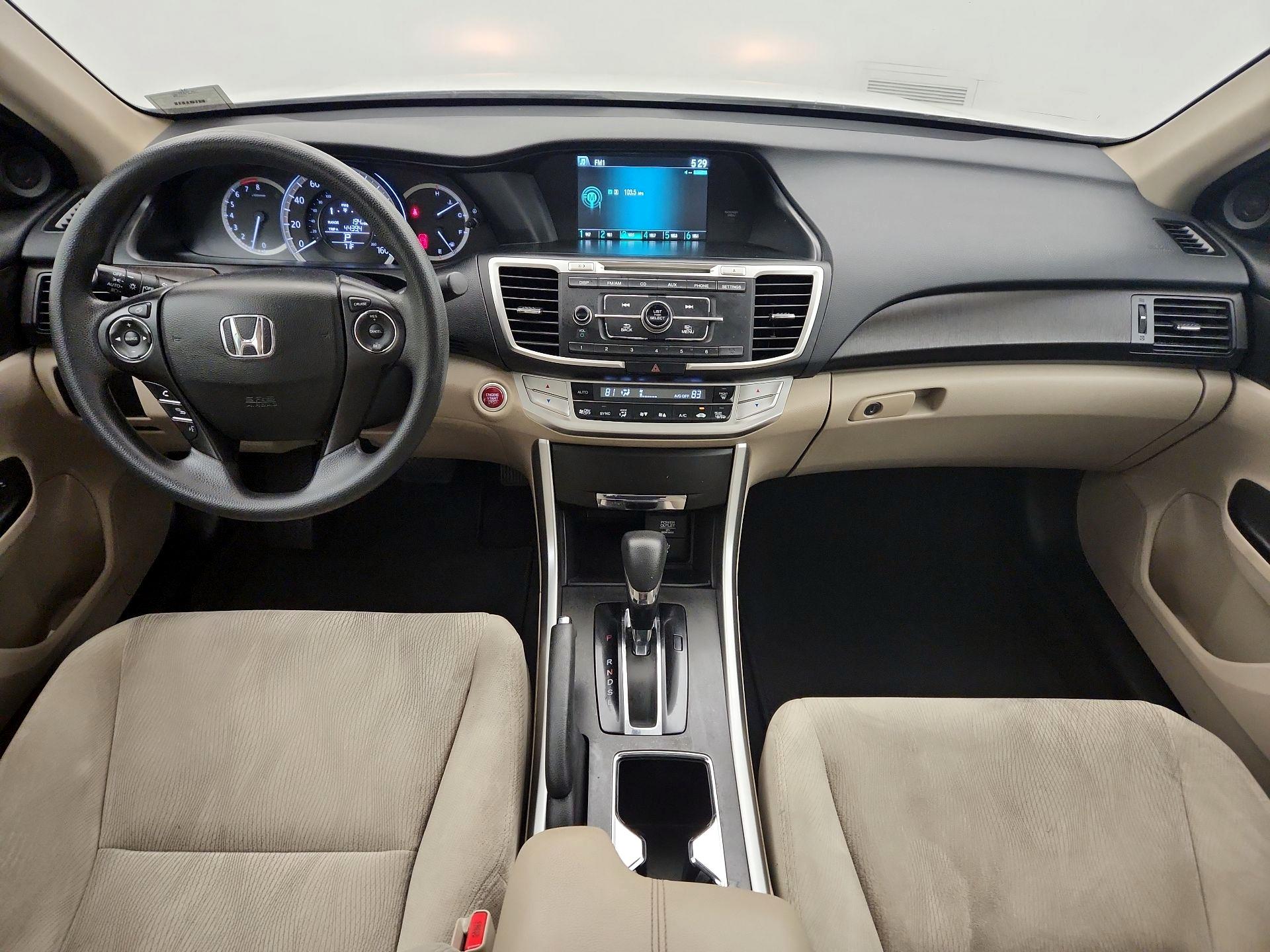 Thumbnail: 2015 Honda Accord - 9